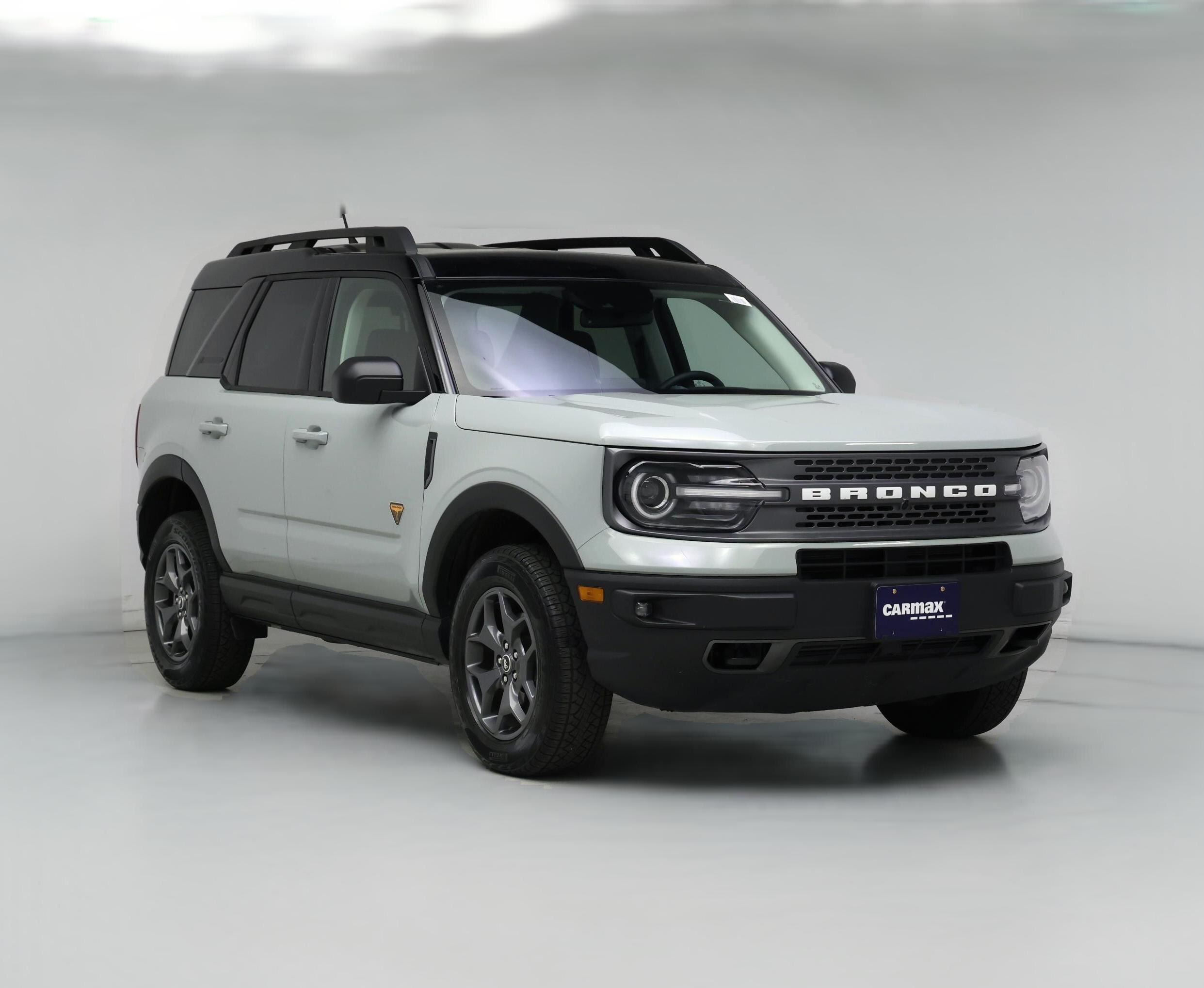 Thumbnail: 2022 Ford Bronco Sport - 1