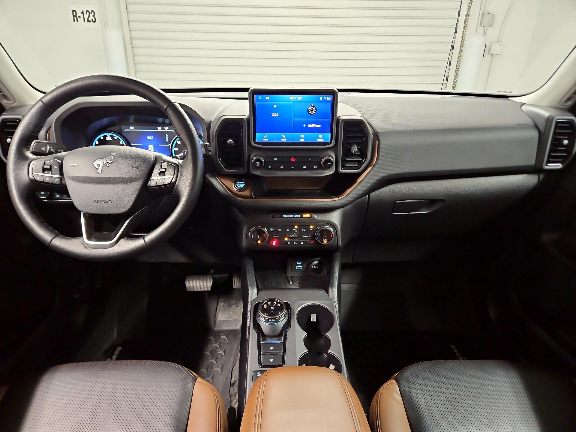 Thumbnail: 2022 Ford Bronco Sport - 9