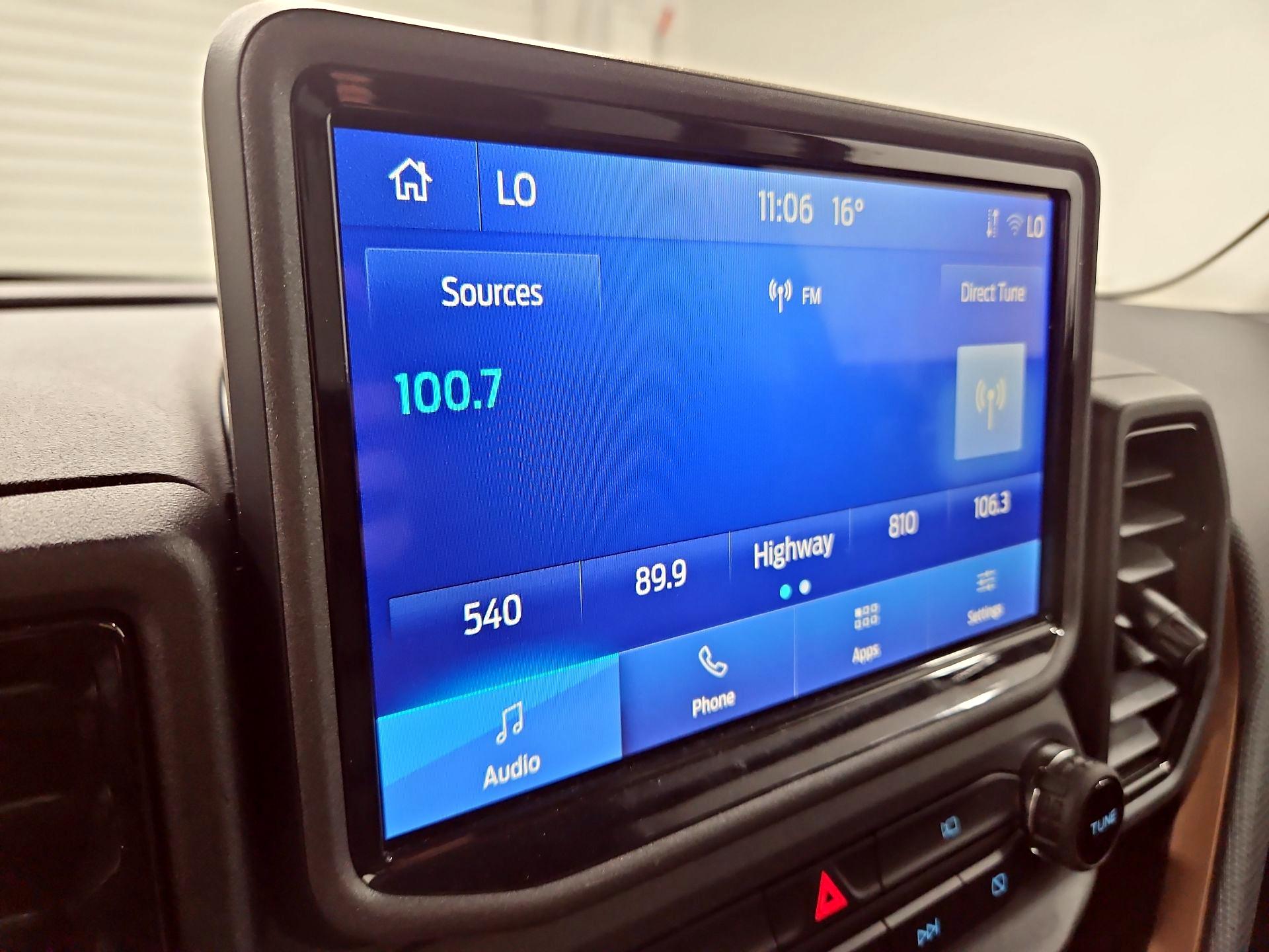 Thumbnail: 2022 Ford Bronco Sport - 15