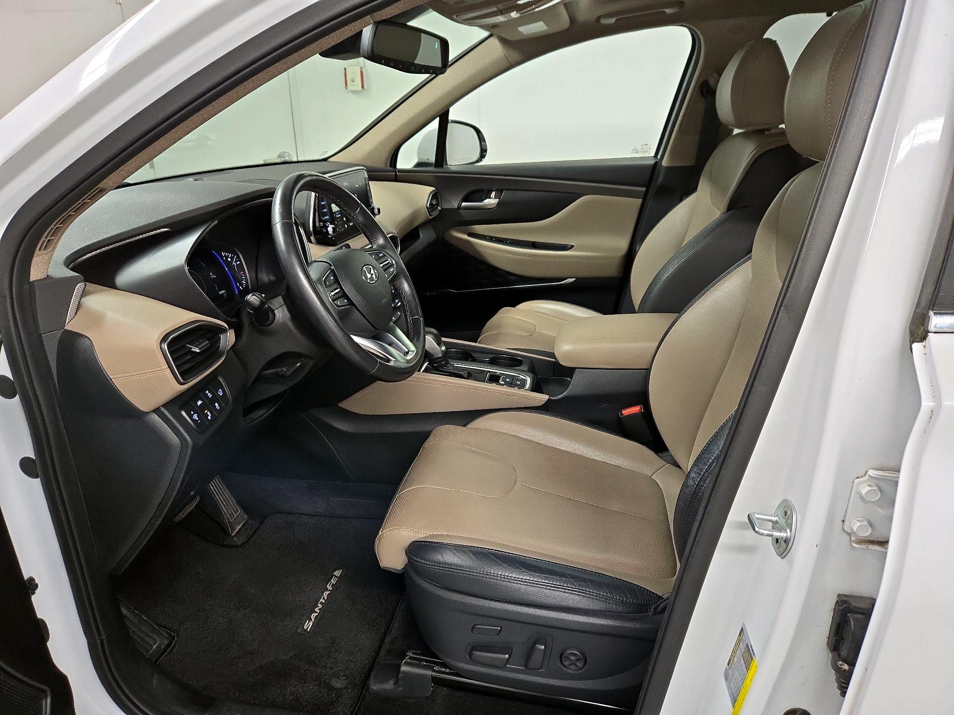 Thumbnail: 2019 Hyundai Santa Fe - 11