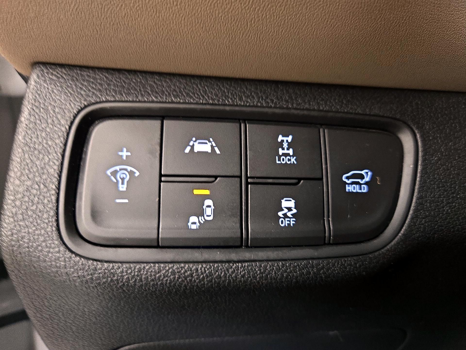 Thumbnail: 2019 Hyundai Santa Fe - 13