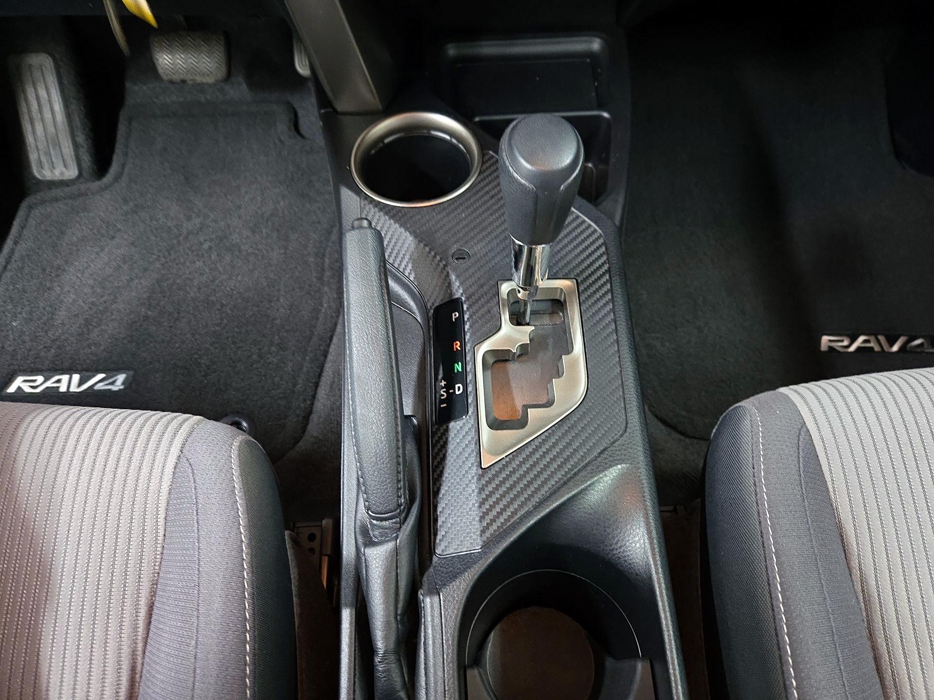 Thumbnail: 2014 Toyota RAV4 - 17