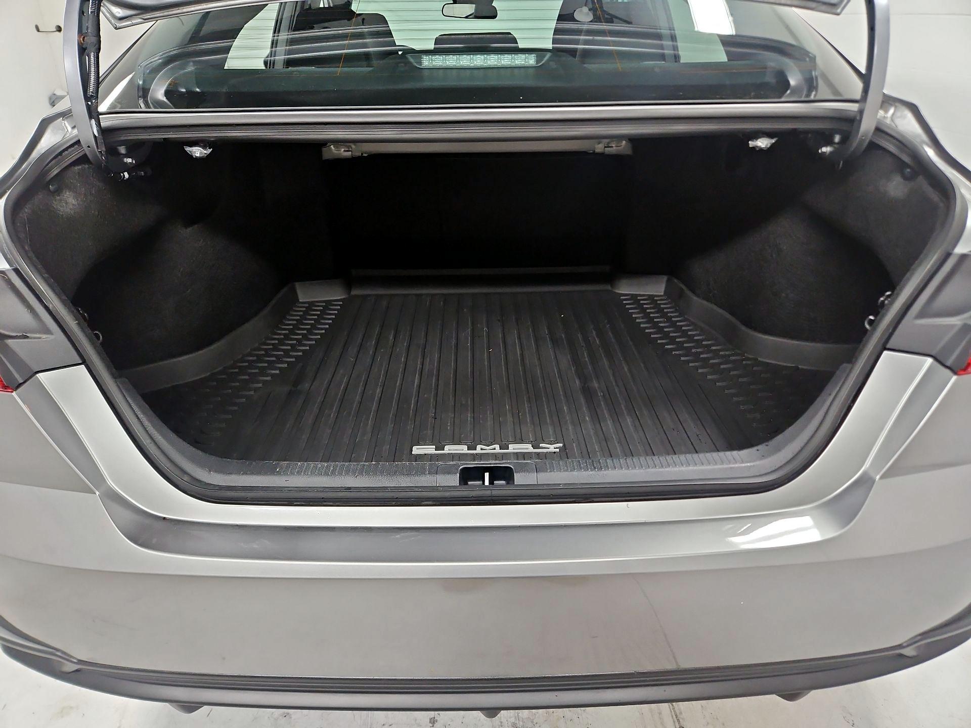 Thumbnail: 2025 Toyota Camry - 20