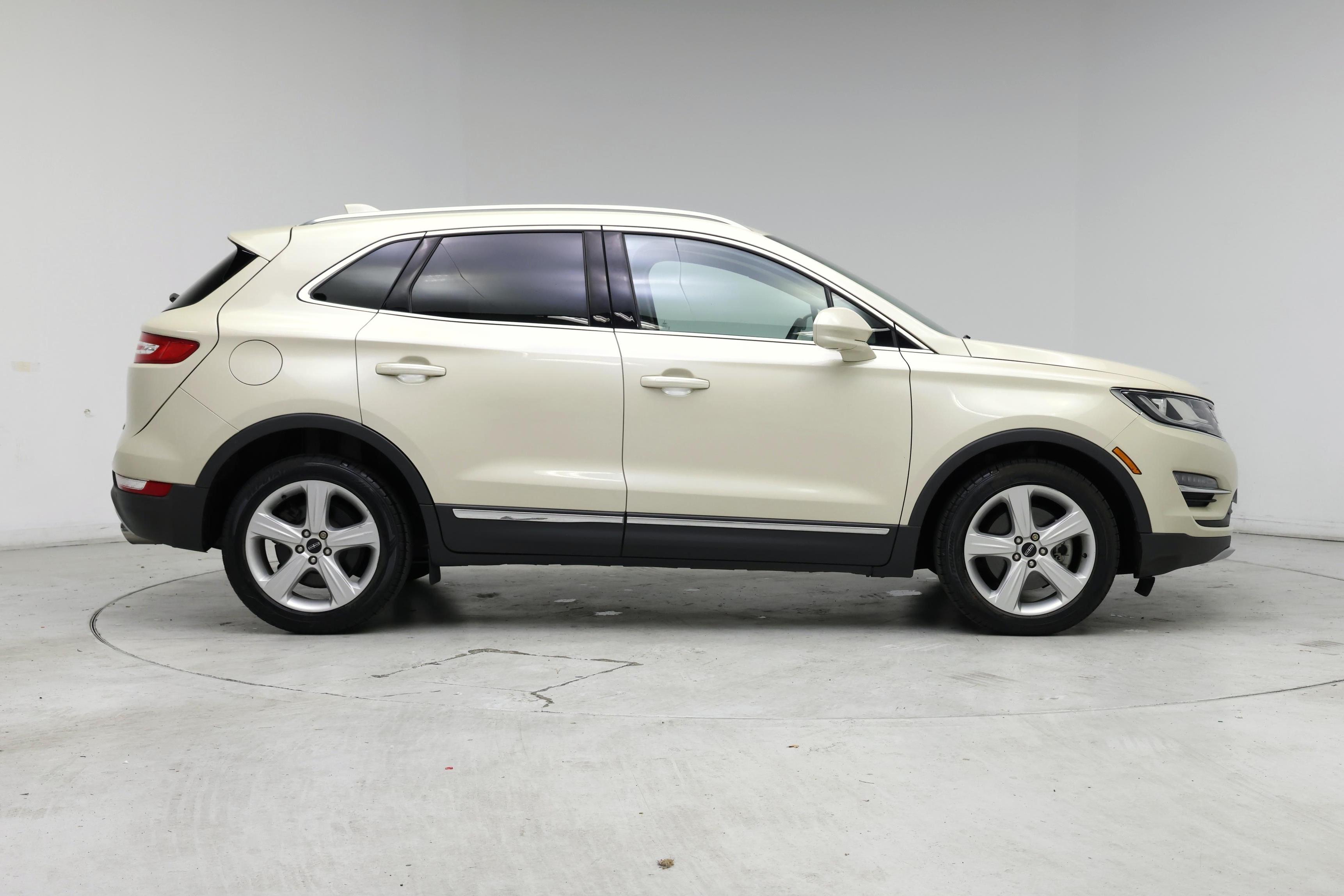 Thumbnail: 2018 Lincoln MKC - 7