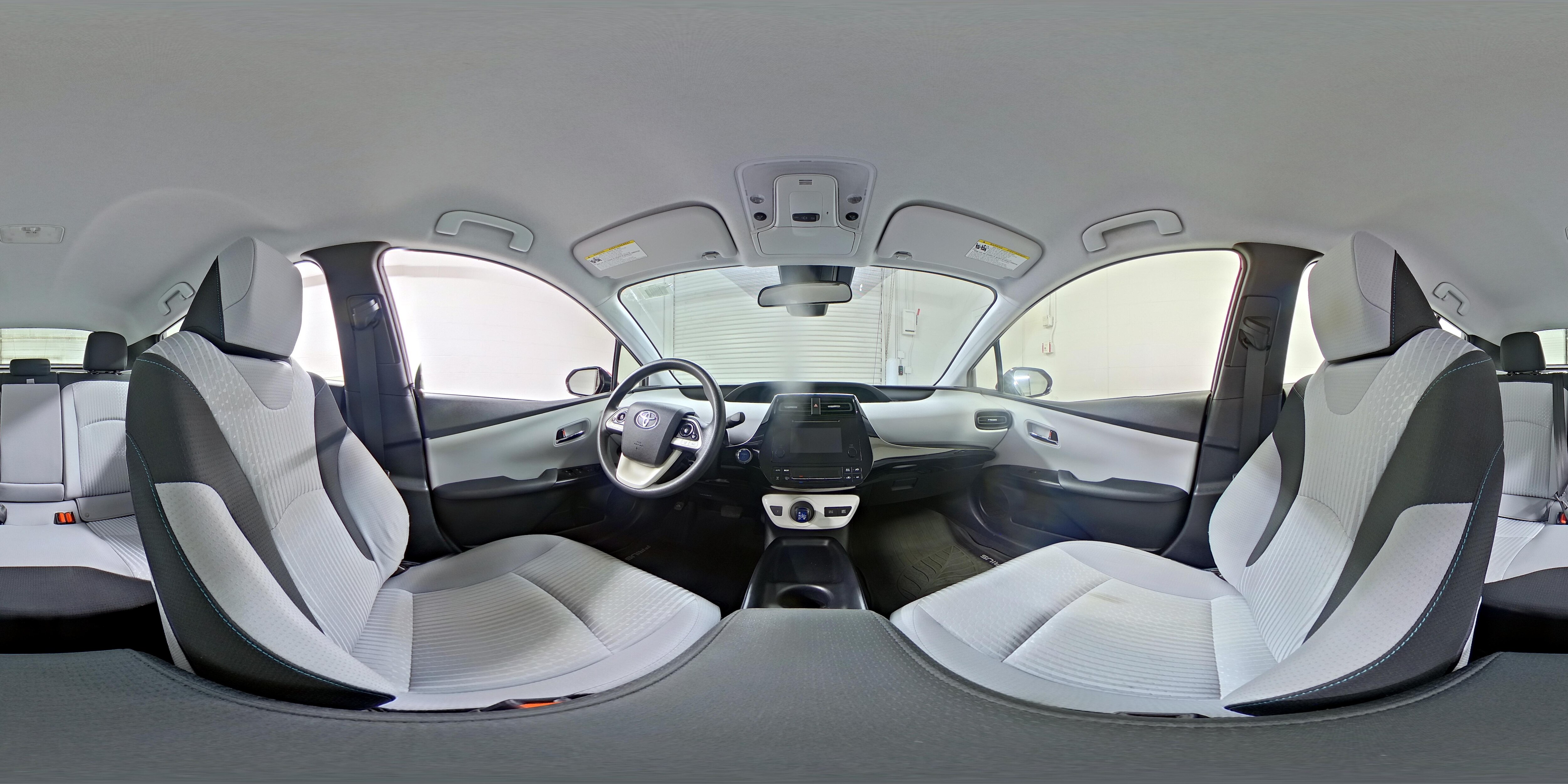2017 Toyota Prius Two Eco - Photo 24