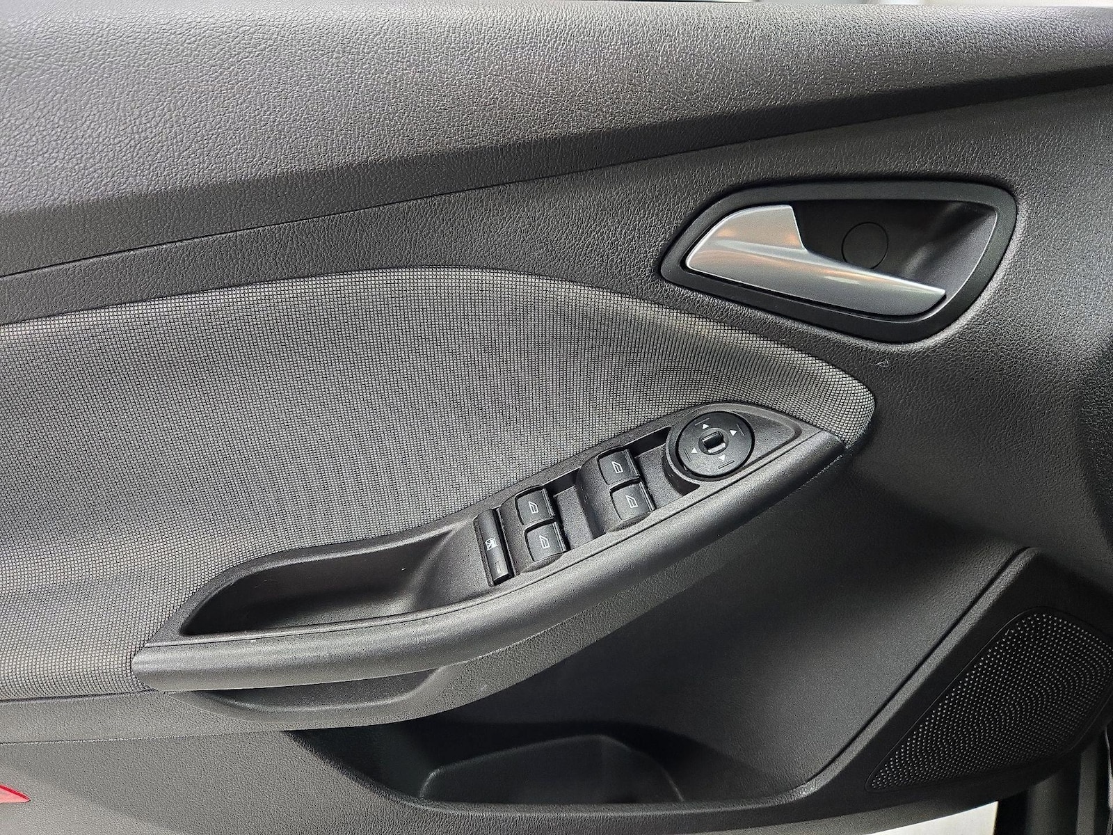 2014 Ford Focus SE - Photo 13