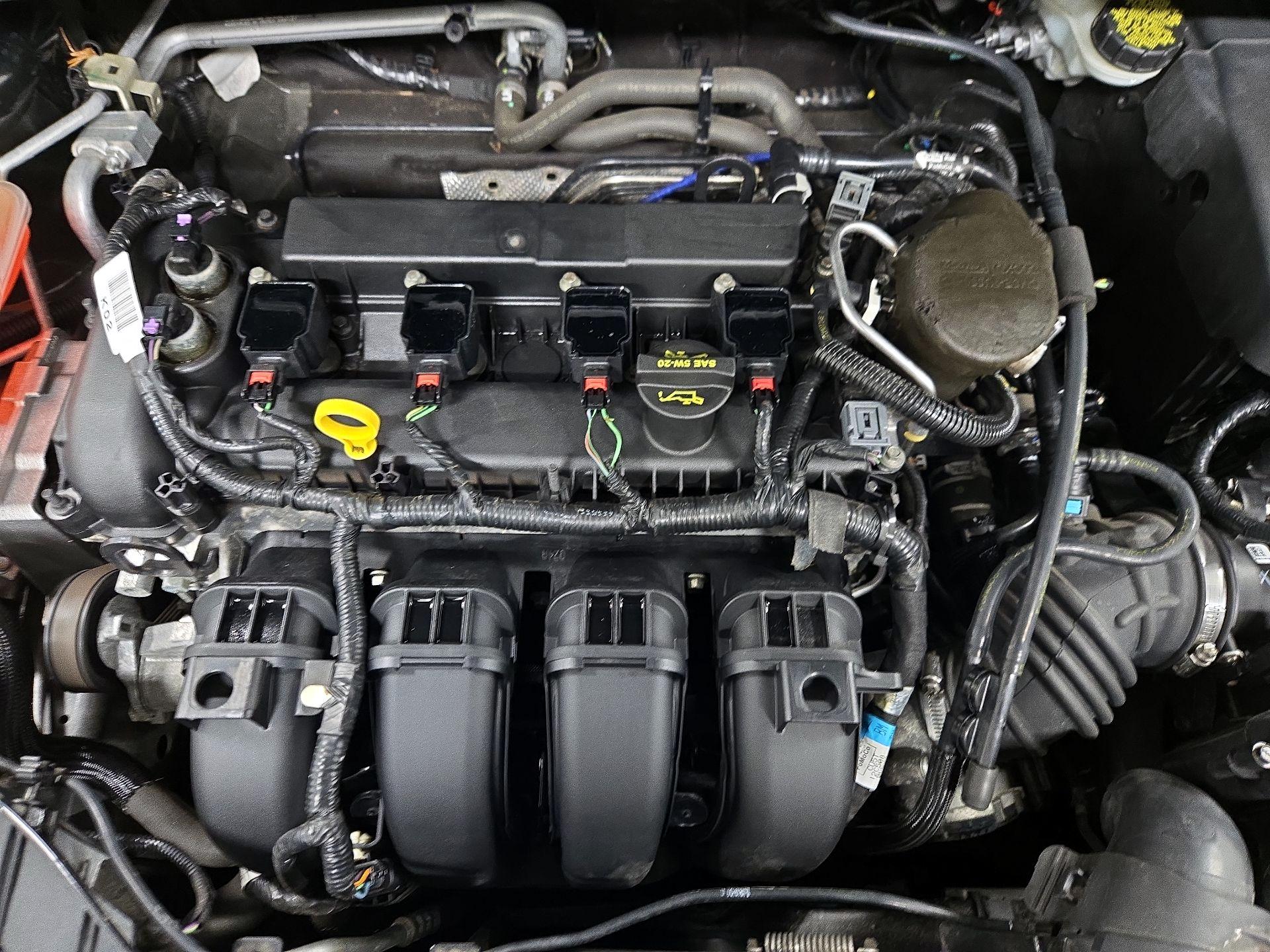 Thumbnail: 2014 Ford Focus - 20