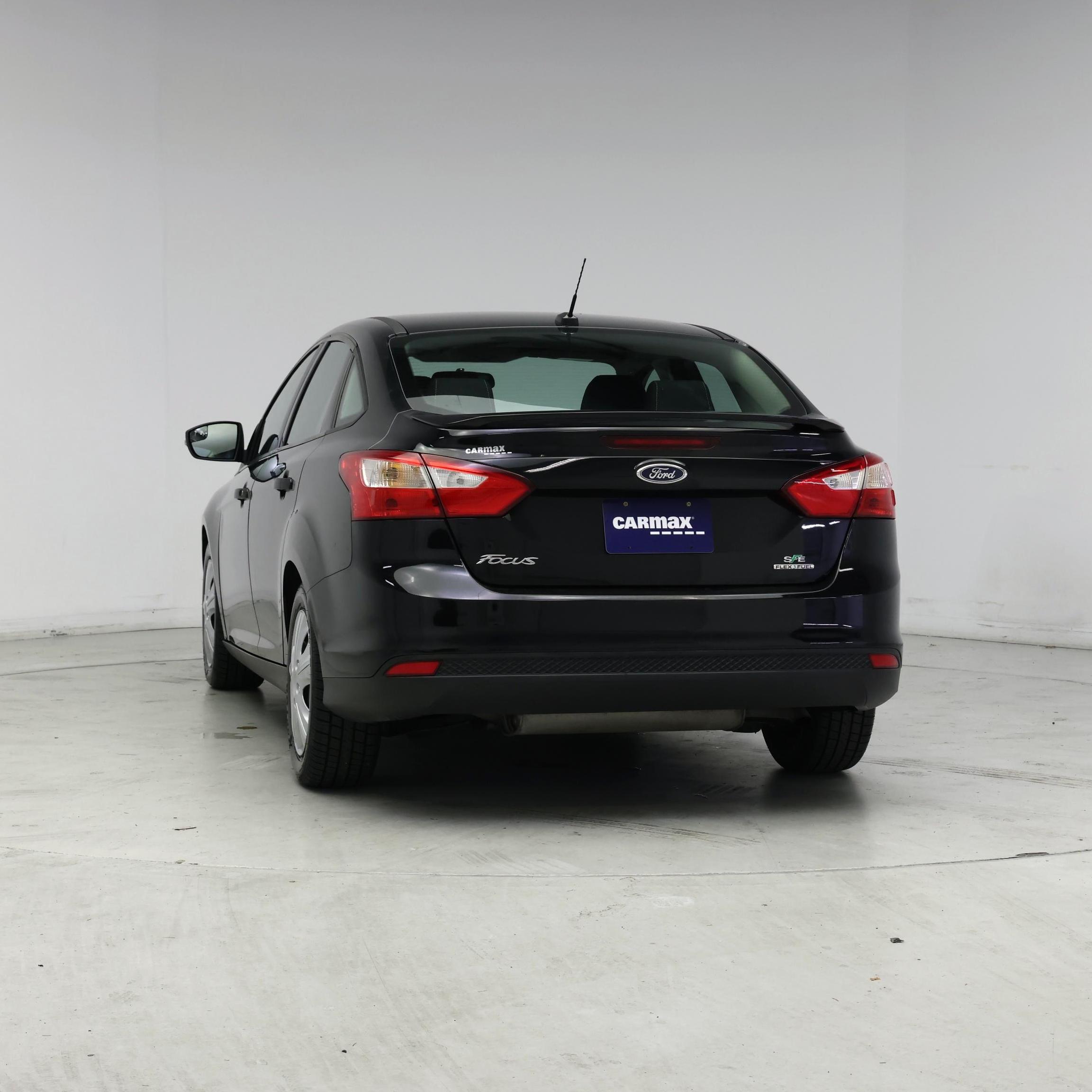 Thumbnail: 2014 Ford Focus - 6