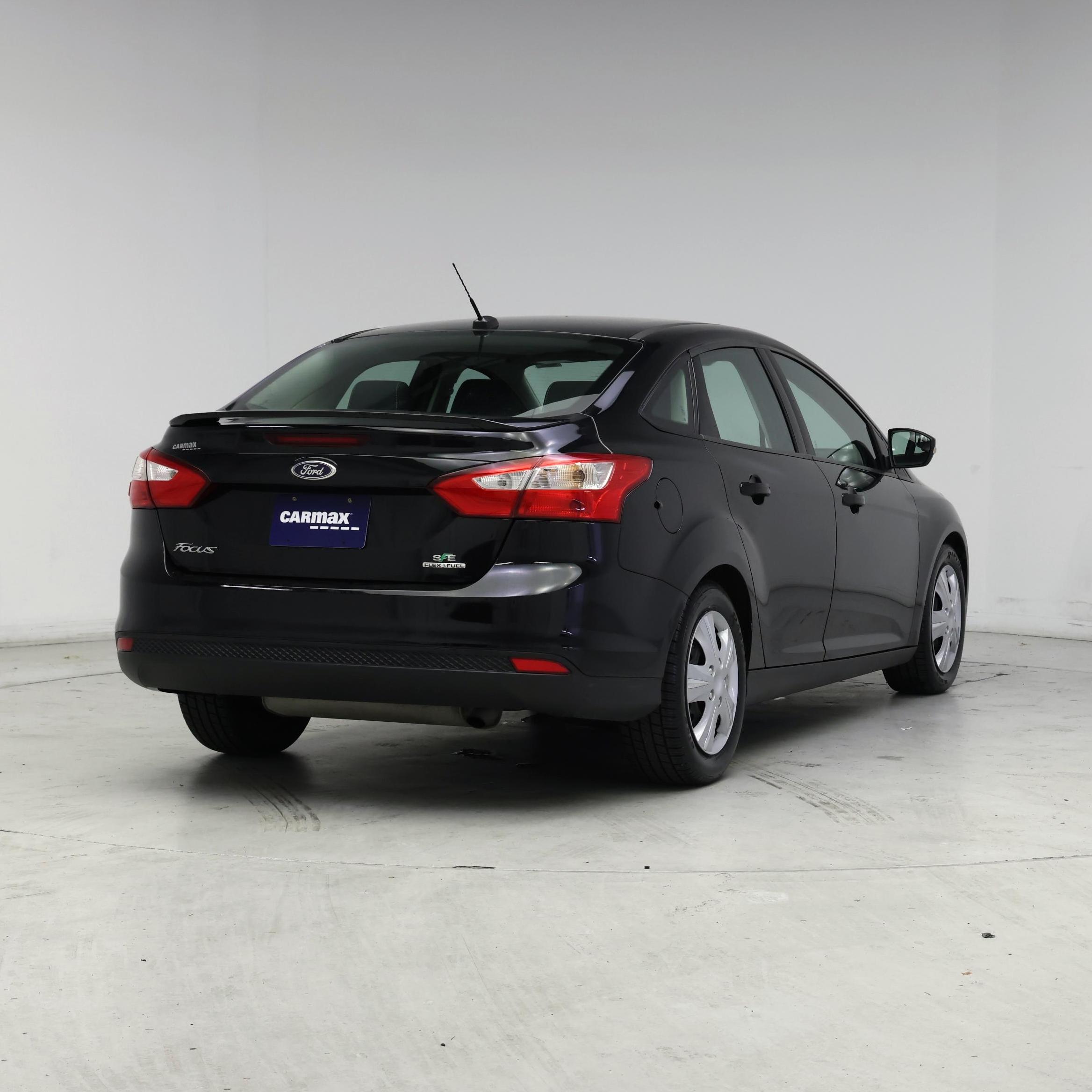Thumbnail: 2014 Ford Focus - 8