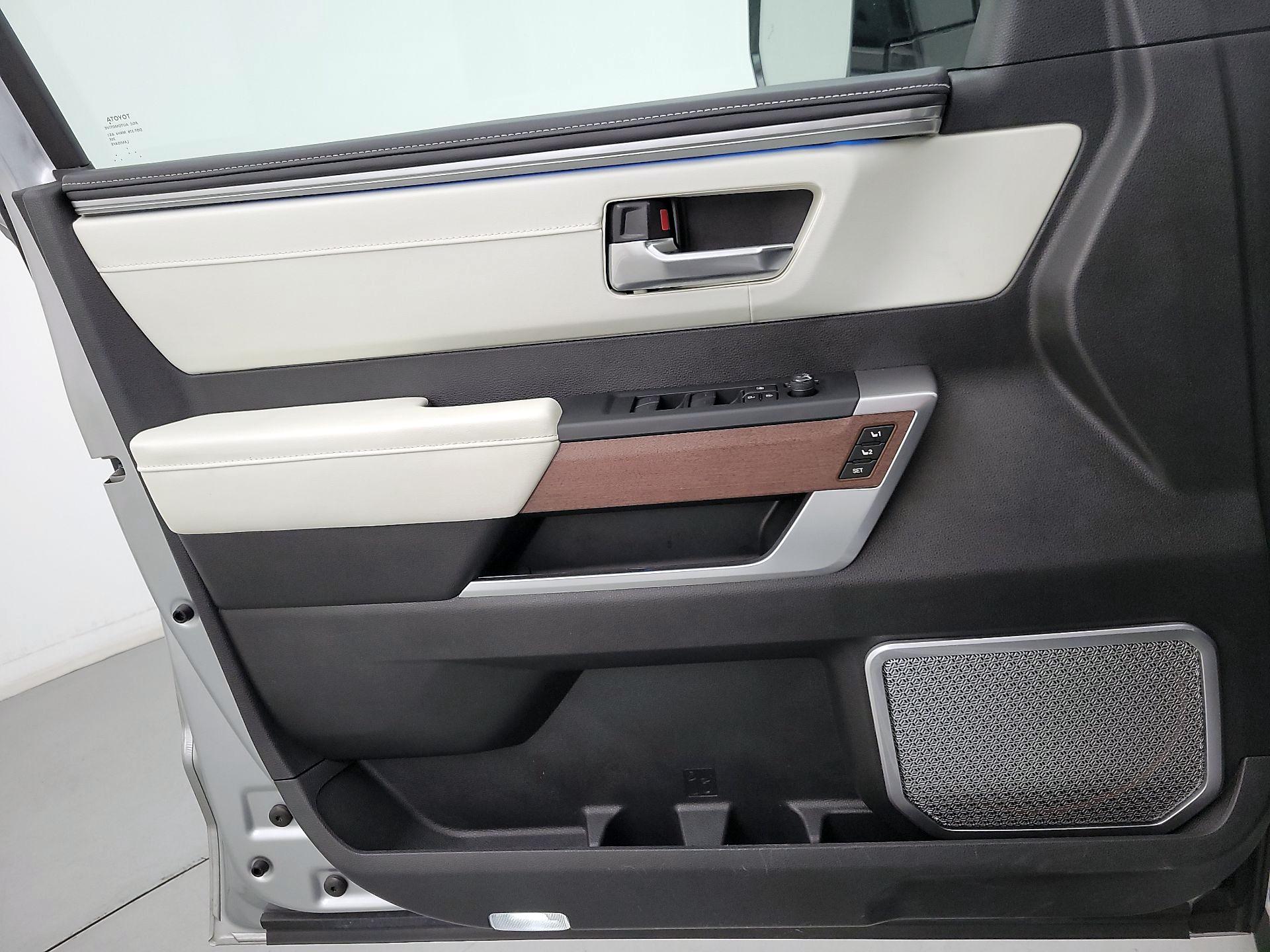 Thumbnail: 2023 Toyota Sequoia - 12
