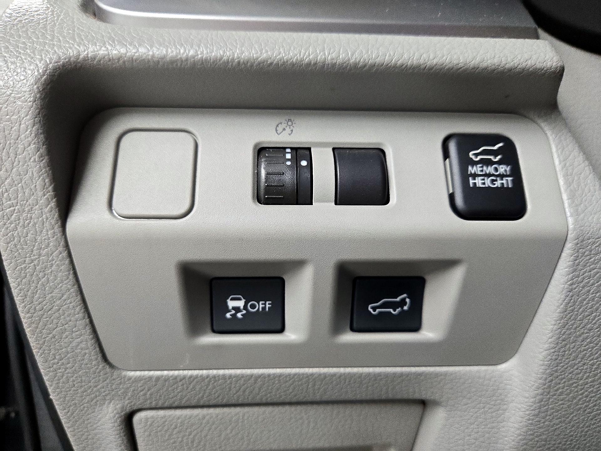 Thumbnail: 2014 Subaru Forester - 13