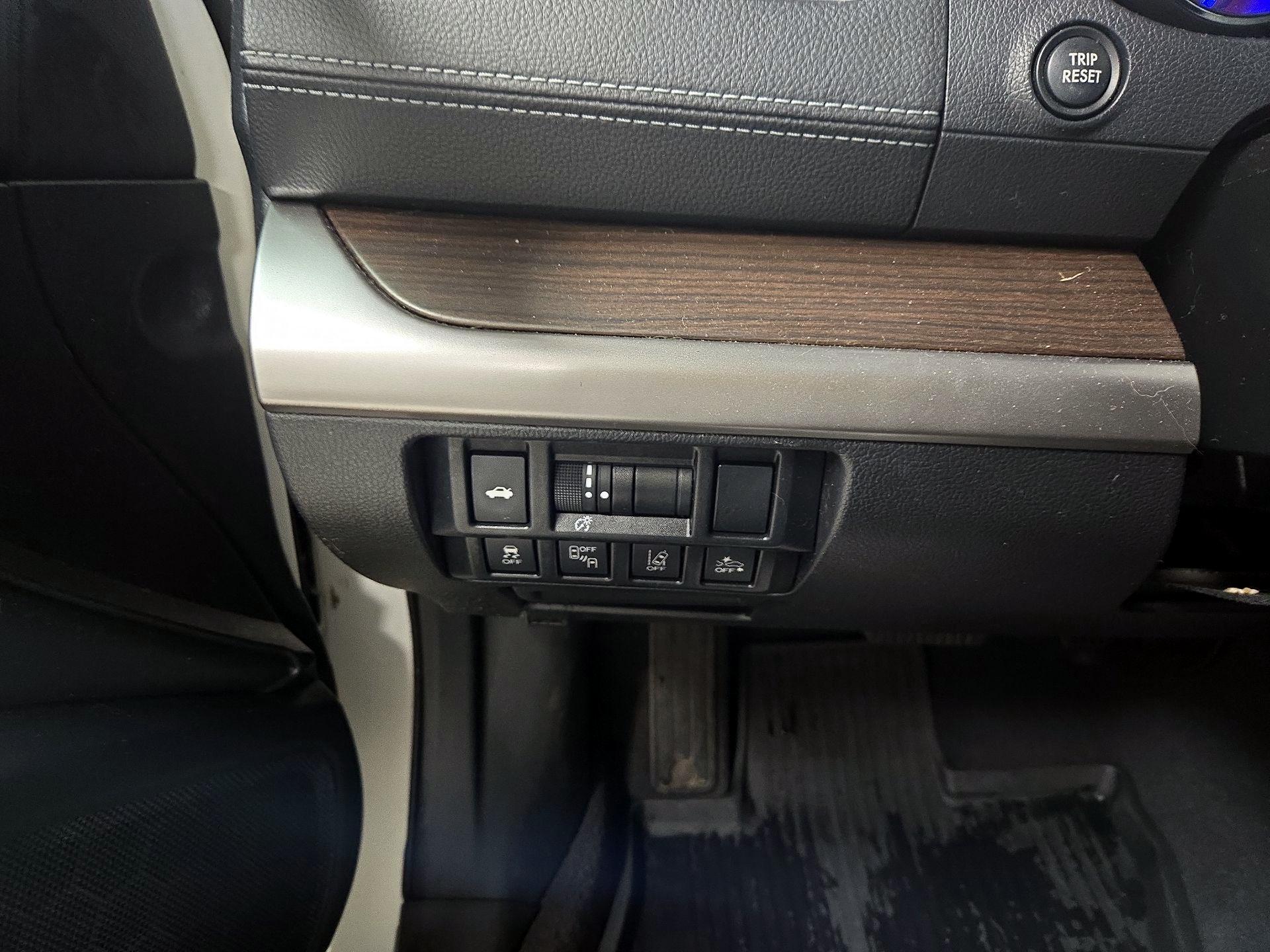 Thumbnail: 2018 Subaru Legacy - 13