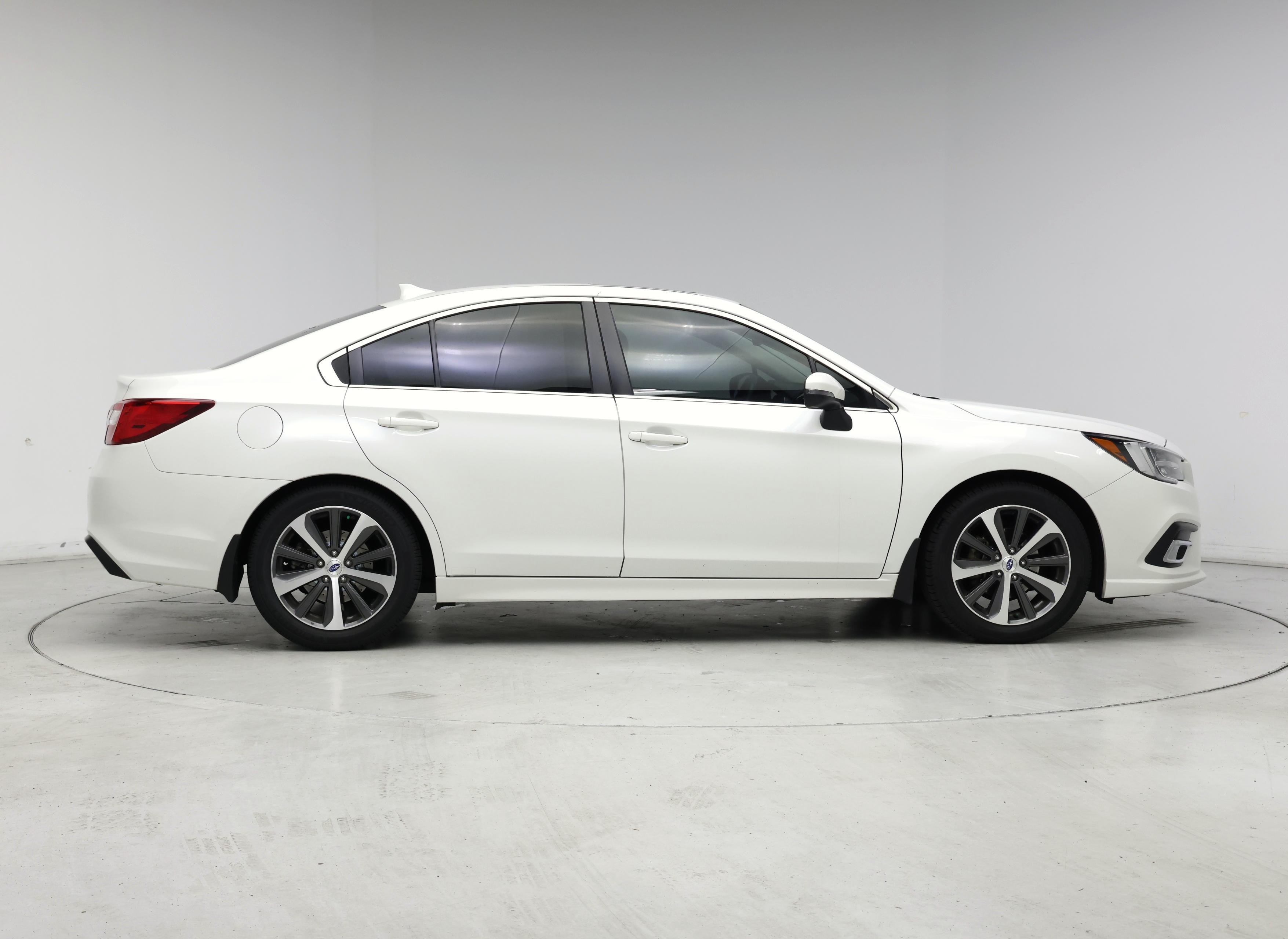 Thumbnail: 2018 Subaru Legacy - 7