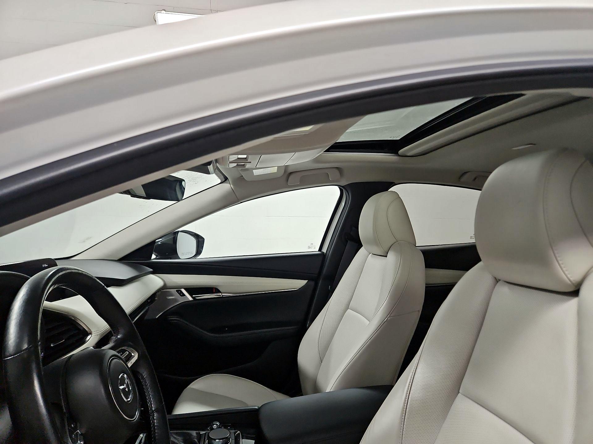 Thumbnail: 2022 Mazda Mazda3 - 20