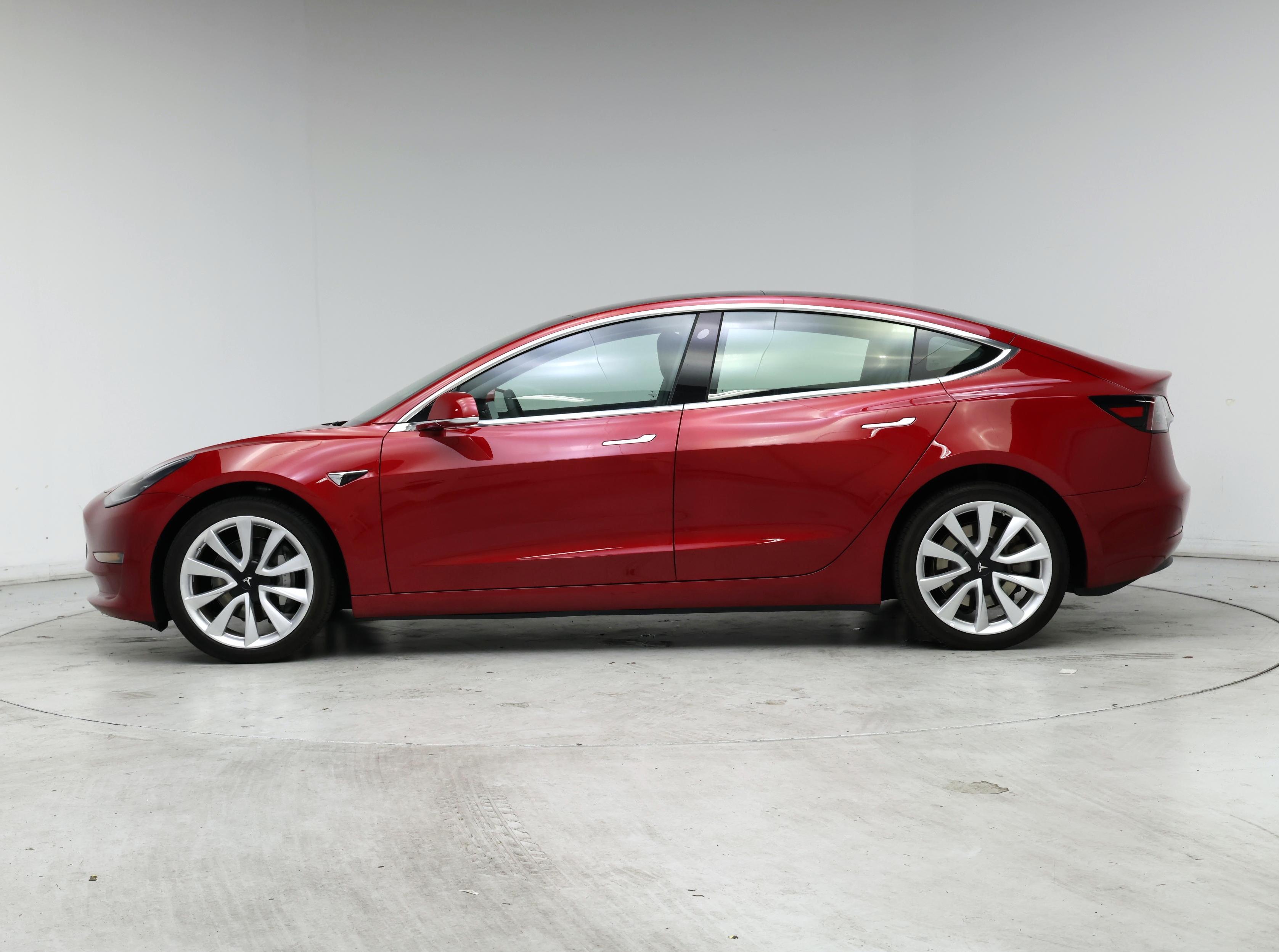 Thumbnail: 2020 Tesla Model 3 - 3