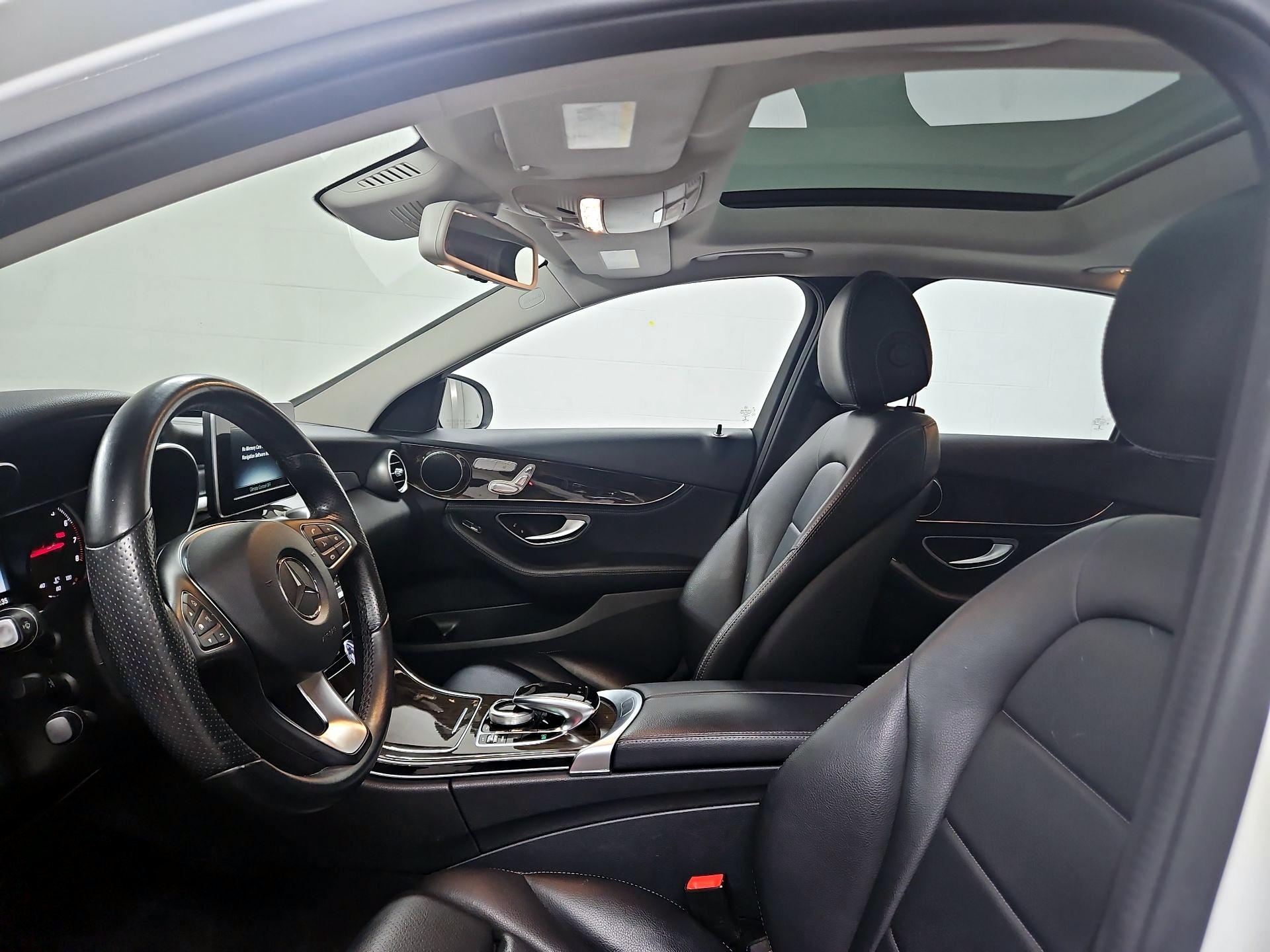 Thumbnail: 2016 Mercedes-Benz C-Class - 19