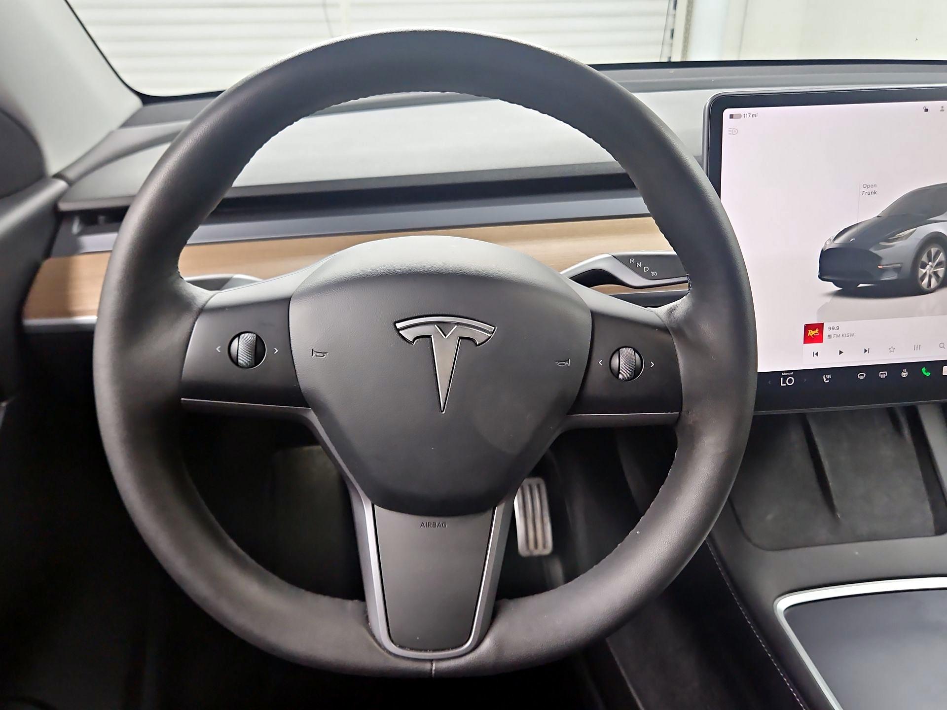 Thumbnail: 2022 Tesla Model Y - 10