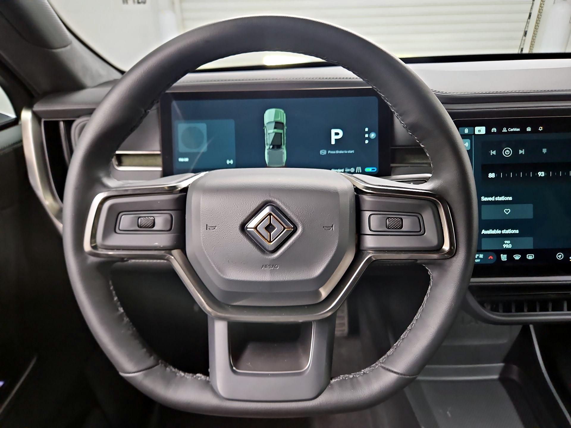 Thumbnail: 2025 Rivian R1T - 10