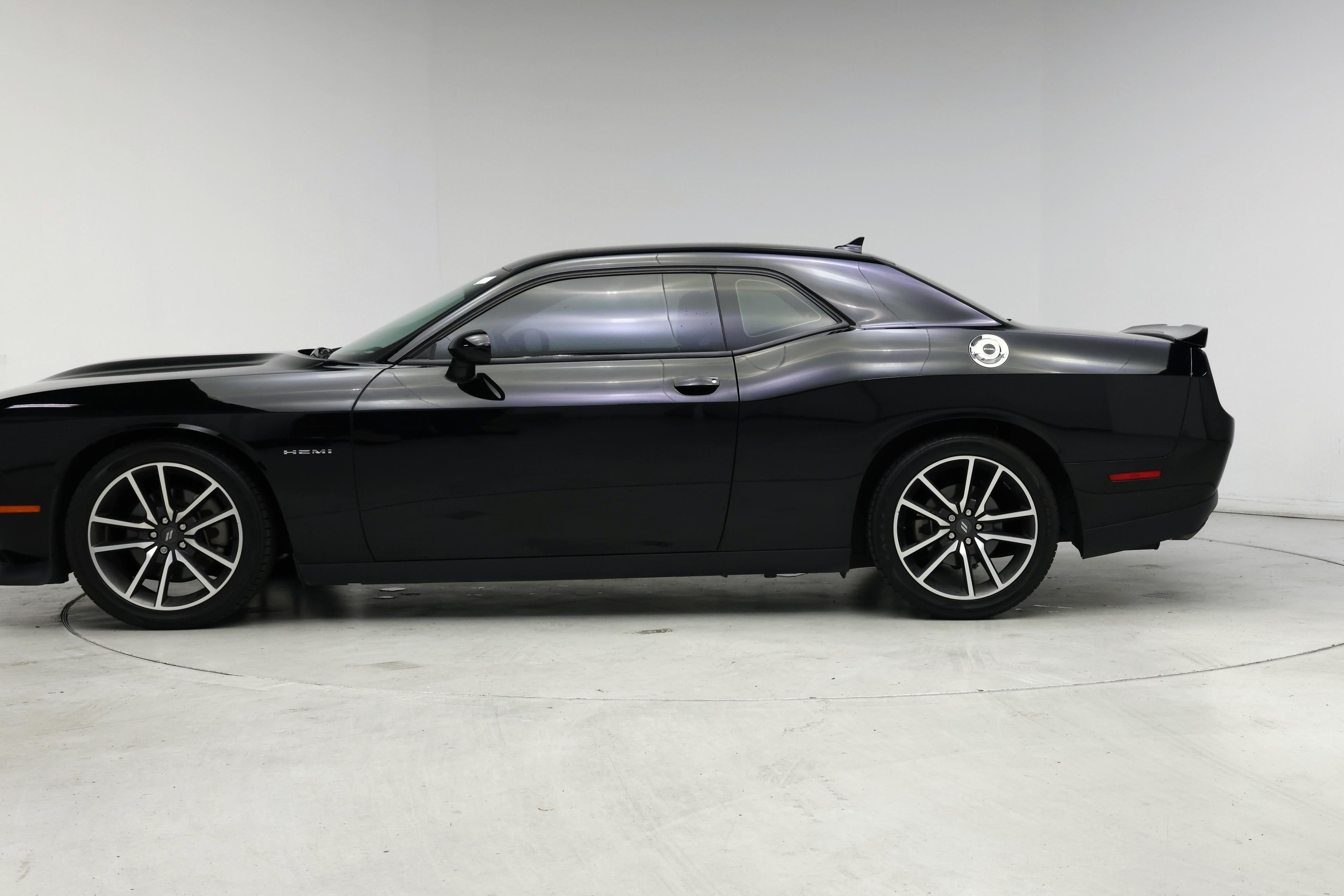 Thumbnail: 2021 Dodge Challenger - 3