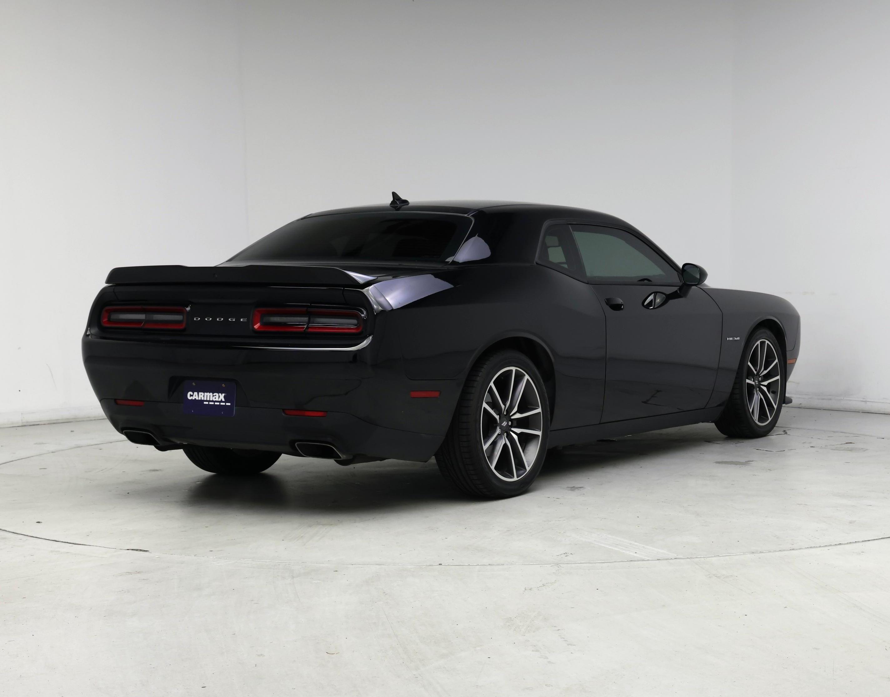 Thumbnail: 2021 Dodge Challenger - 8