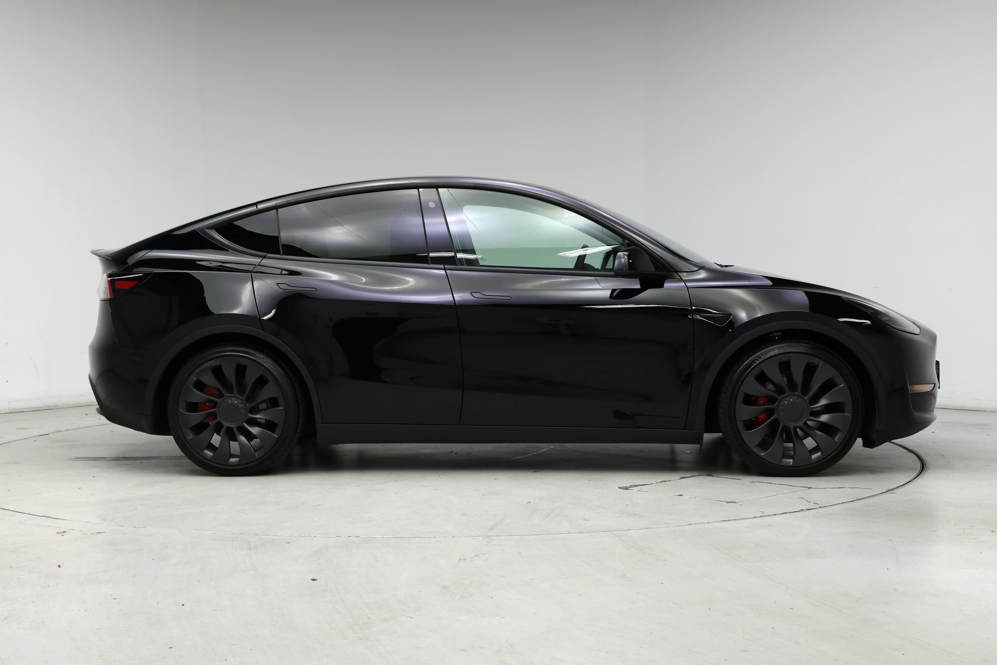 Thumbnail: 2023 Tesla Model Y - 7