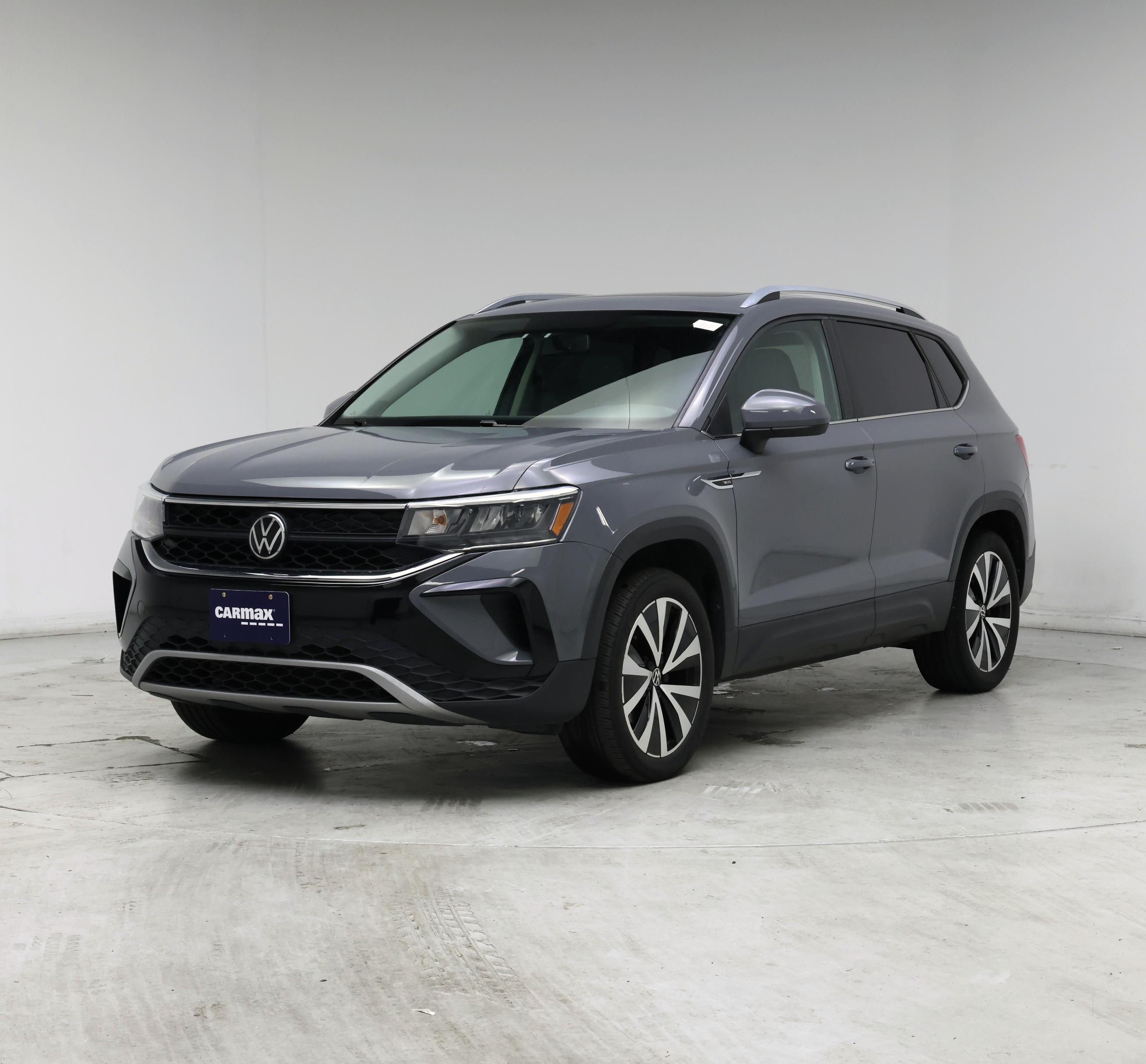 Thumbnail: 2022 Volkswagen Taos - 4