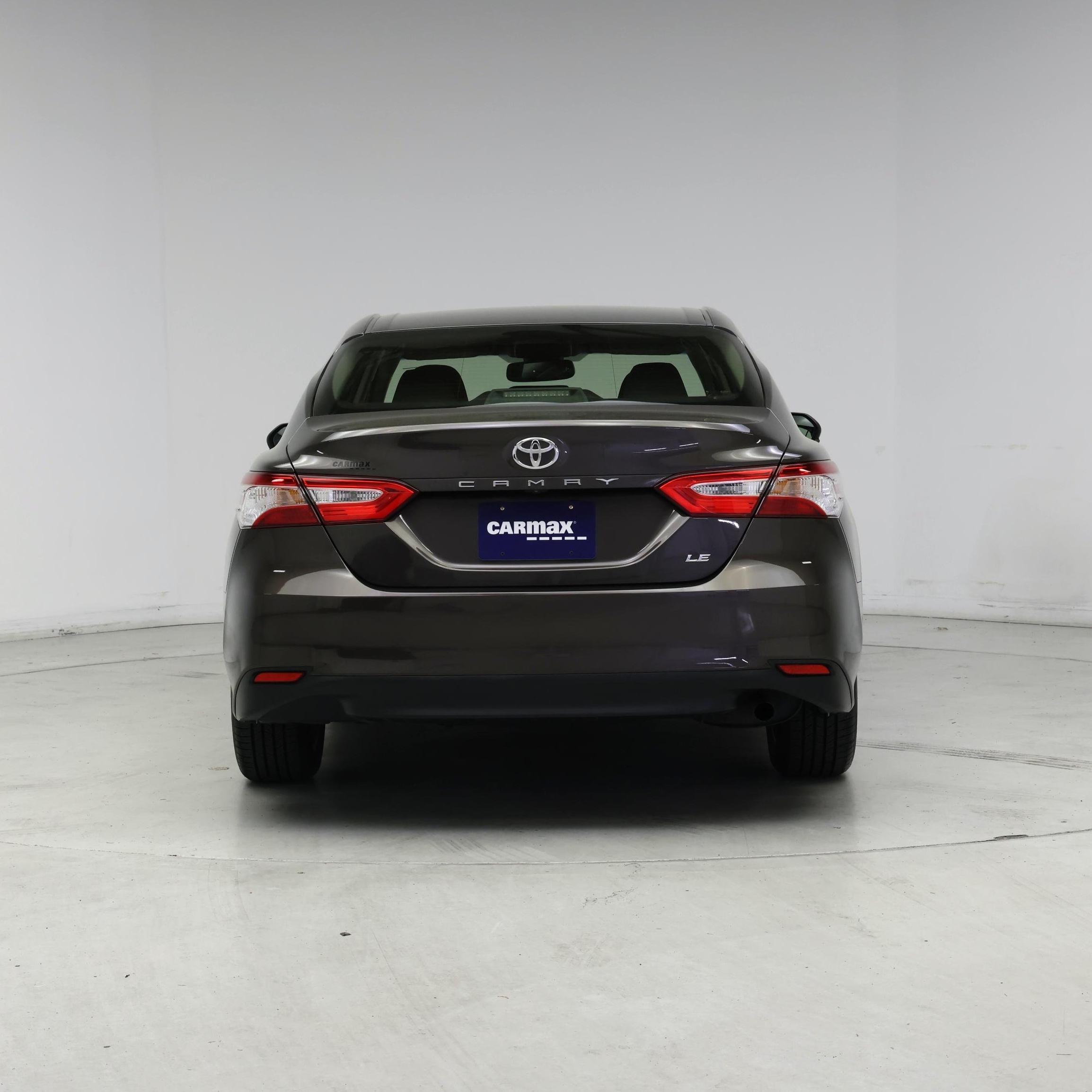 Thumbnail: 2018 Toyota Camry - 6