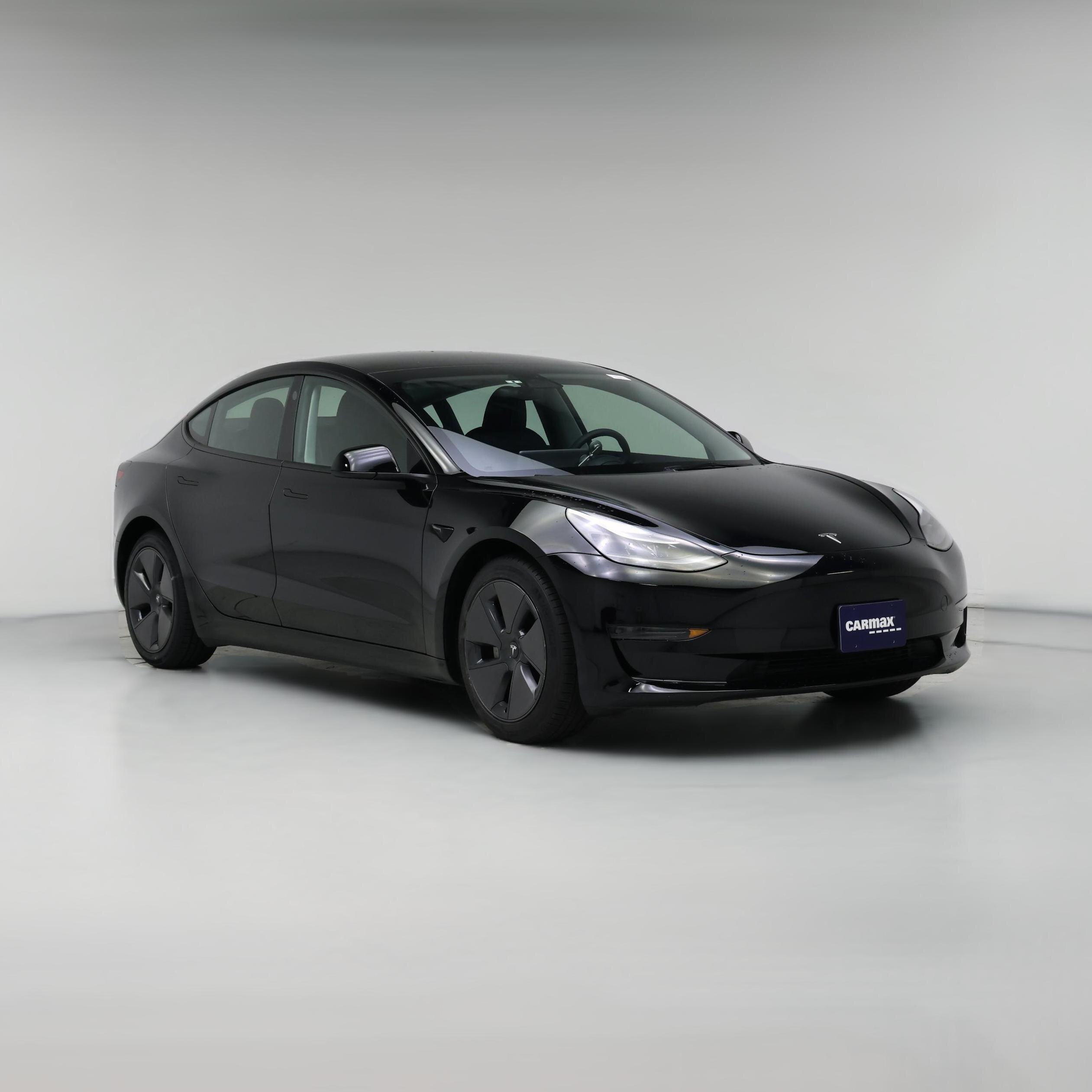 Thumbnail: 2023 Tesla Model 3 - 1