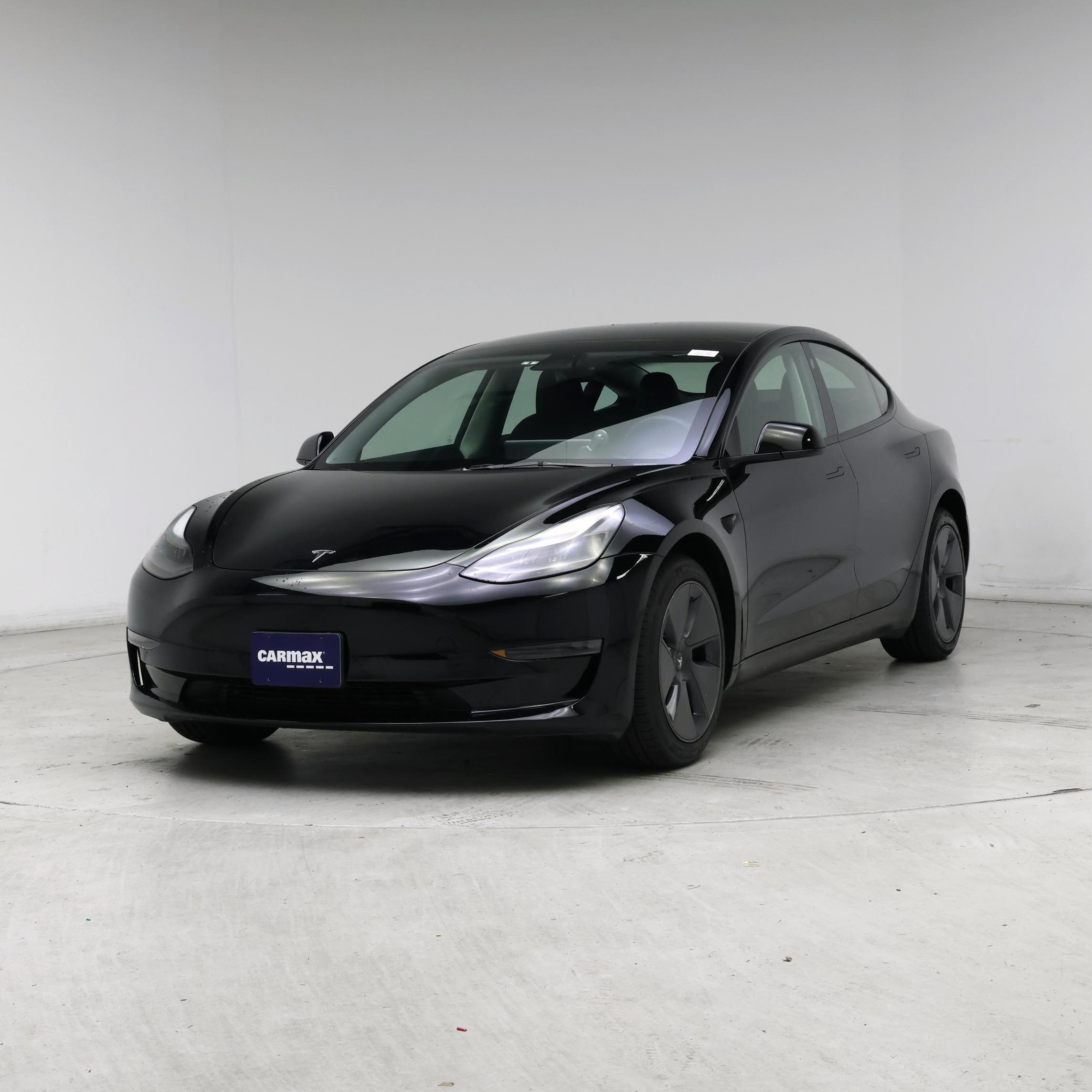 Thumbnail: 2023 Tesla Model 3 - 4