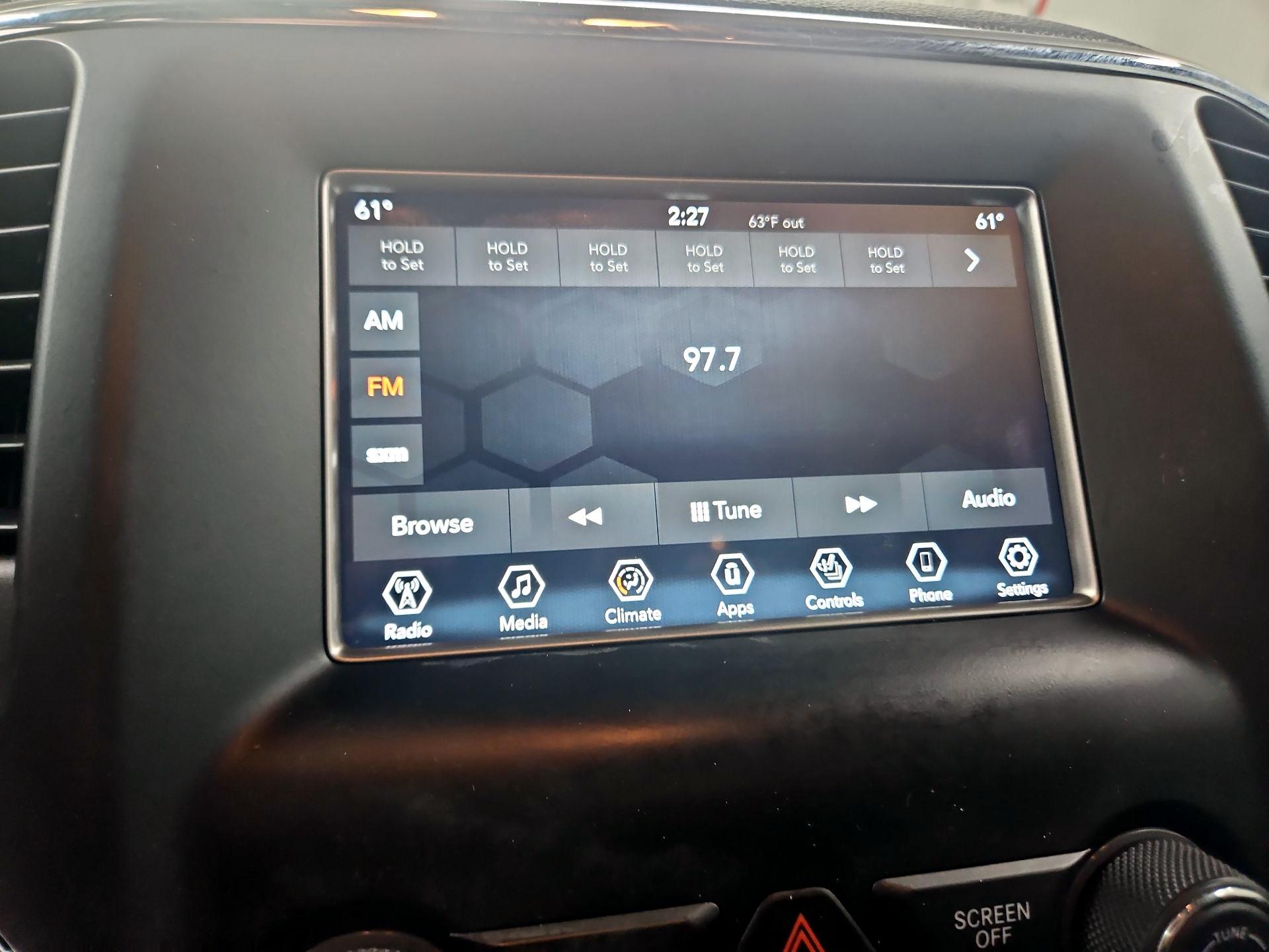 Thumbnail: 2018 Jeep Grand Cherokee - 15