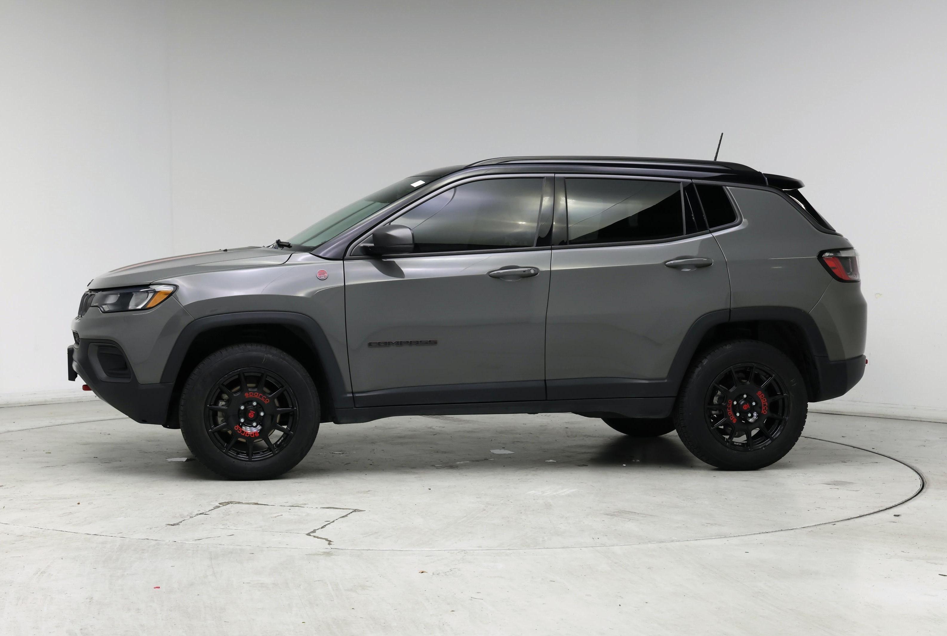 Thumbnail: 2022 Jeep Compass - 3