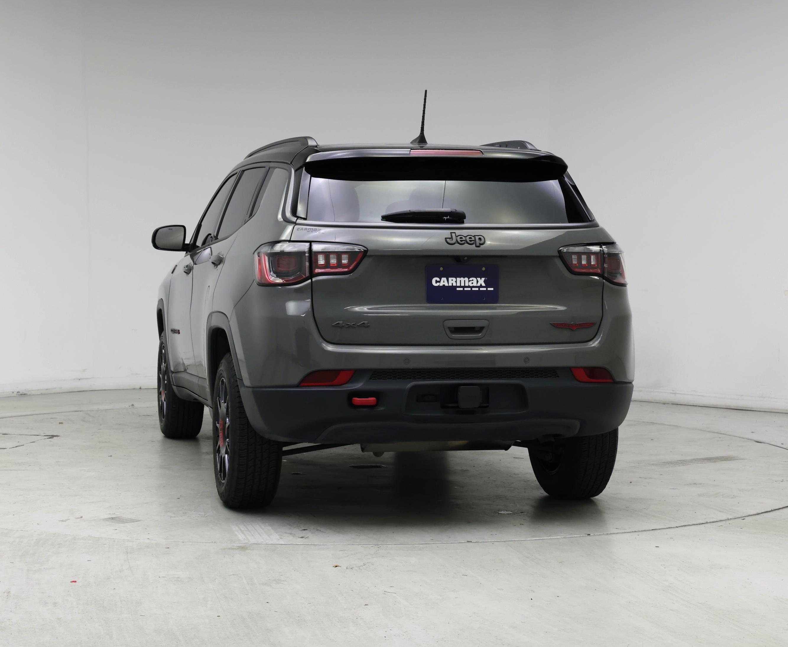 Thumbnail: 2022 Jeep Compass - 6