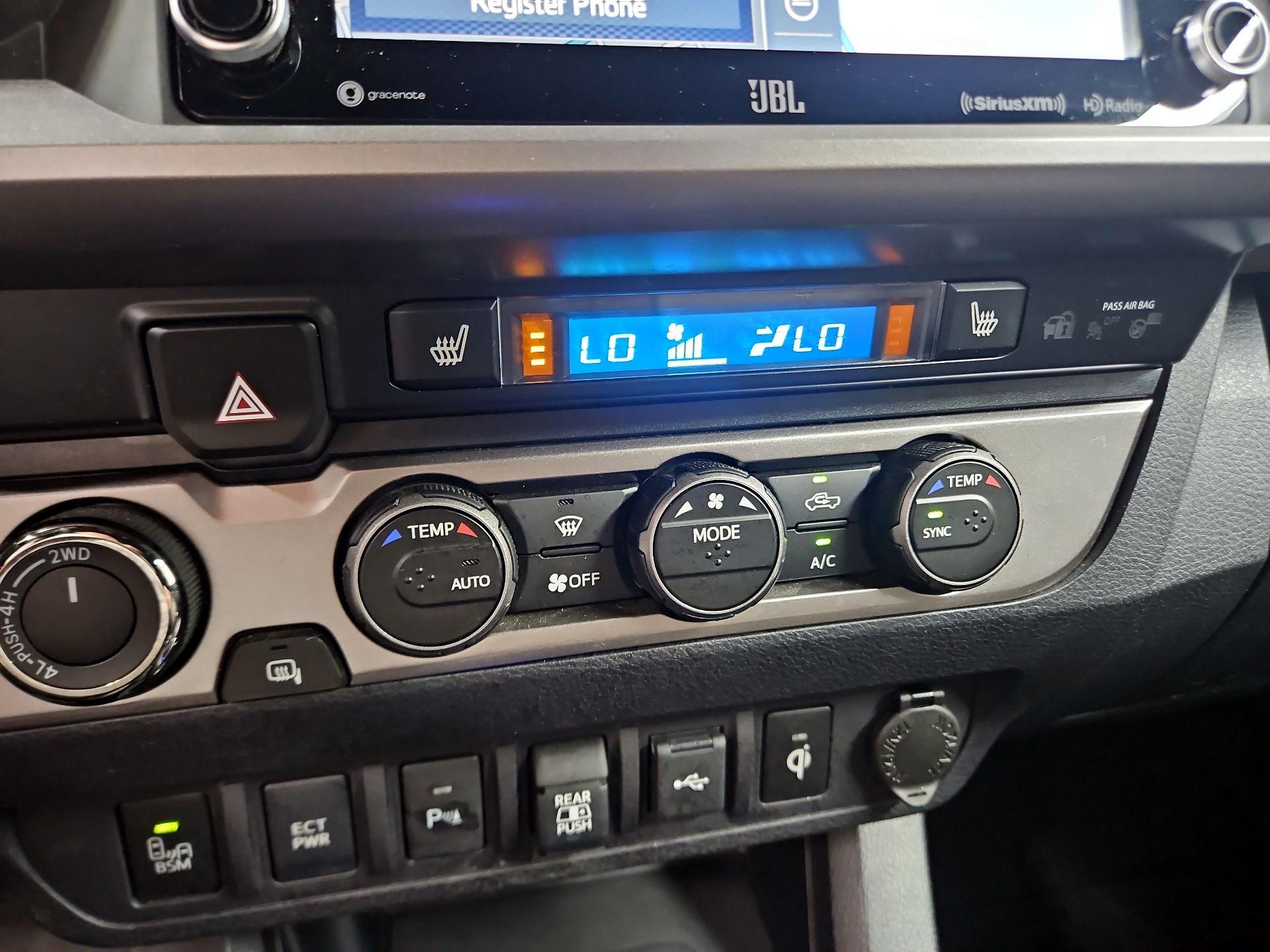 Thumbnail: 2021 Toyota Tacoma - 17