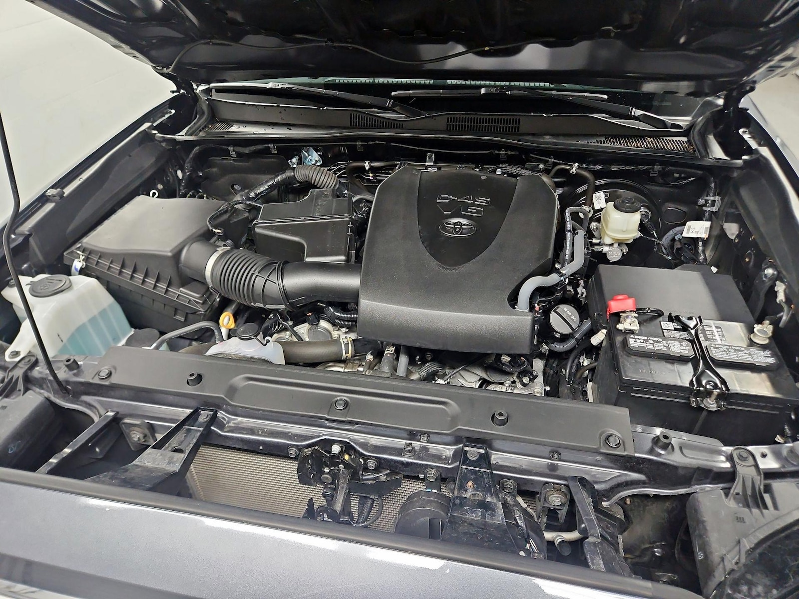 2021 Toyota Tacoma Limited - Photo 24