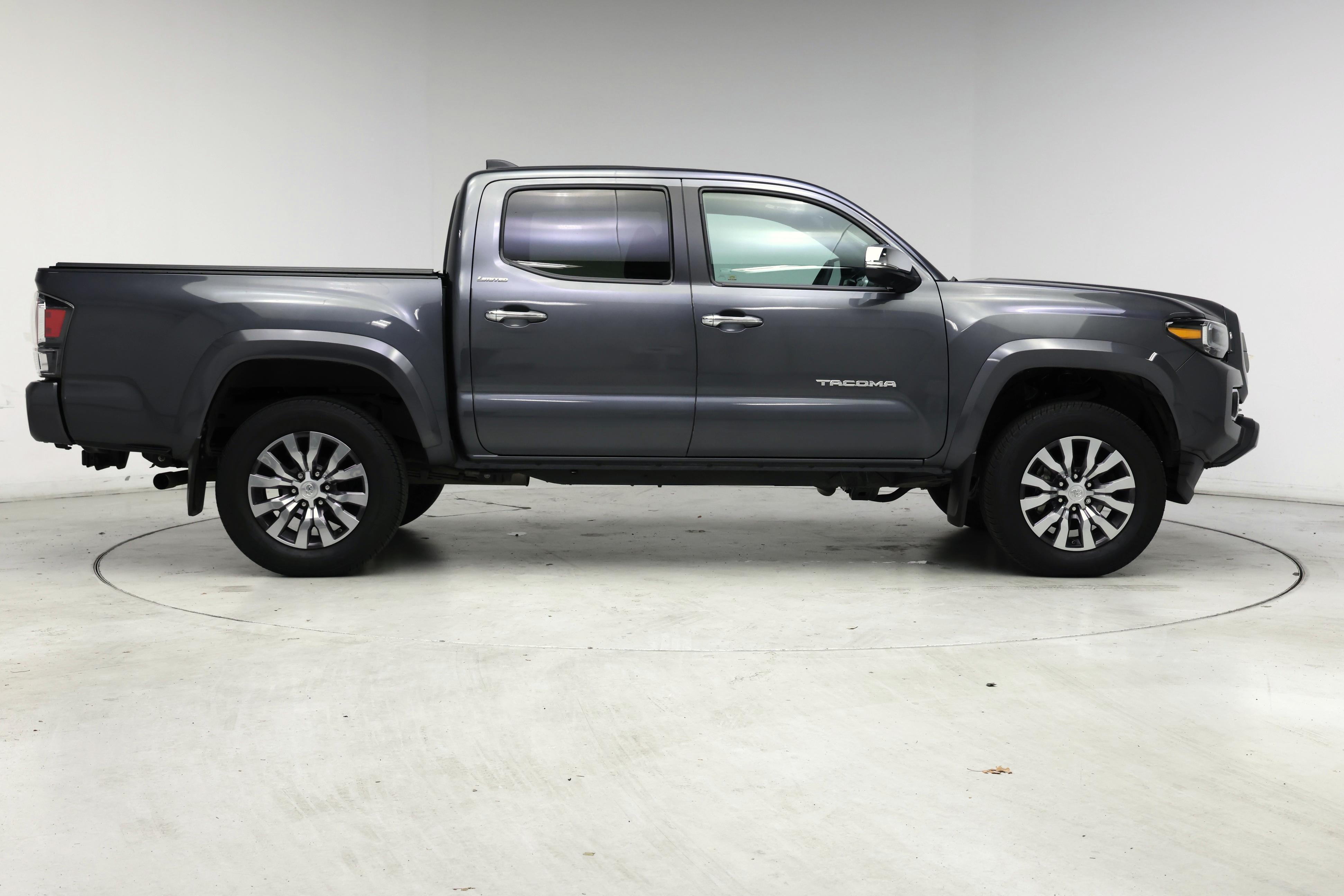 Thumbnail: 2021 Toyota Tacoma - 7