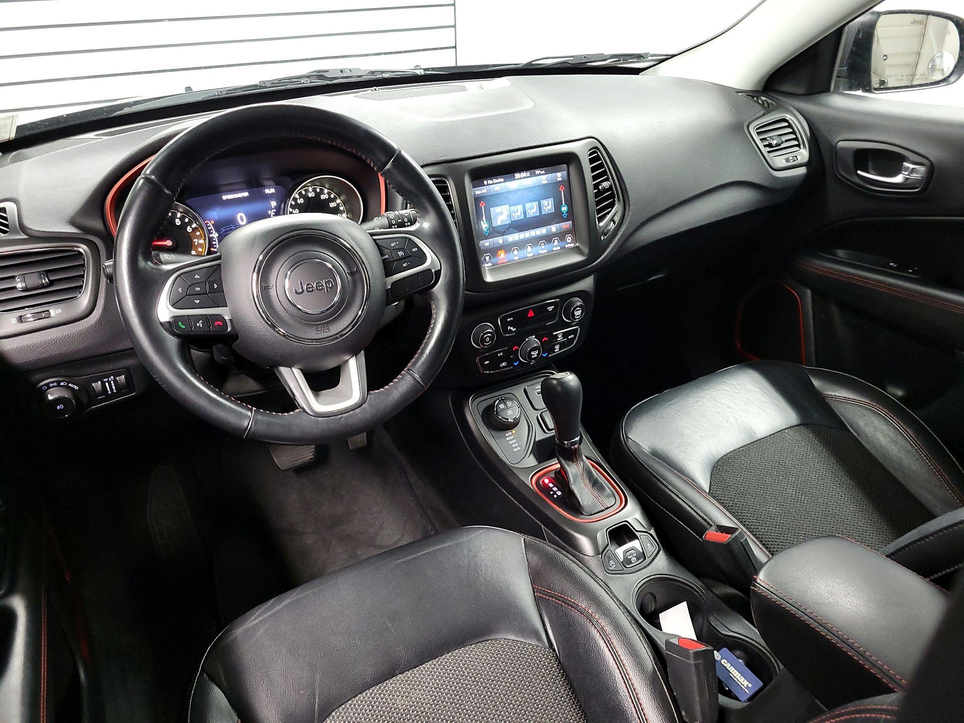 Thumbnail: 2018 Jeep Compass - 8