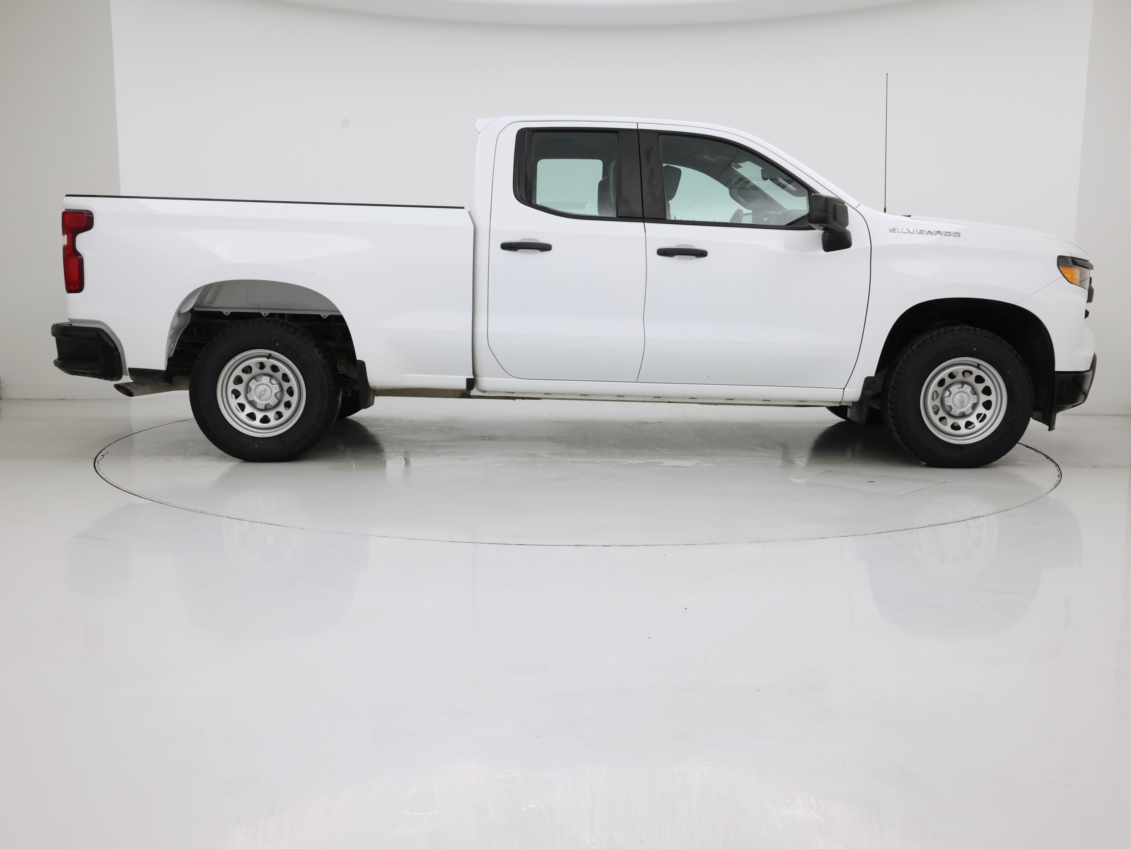 Thumbnail: 2023 Chevrolet Silverado 1500 - 7