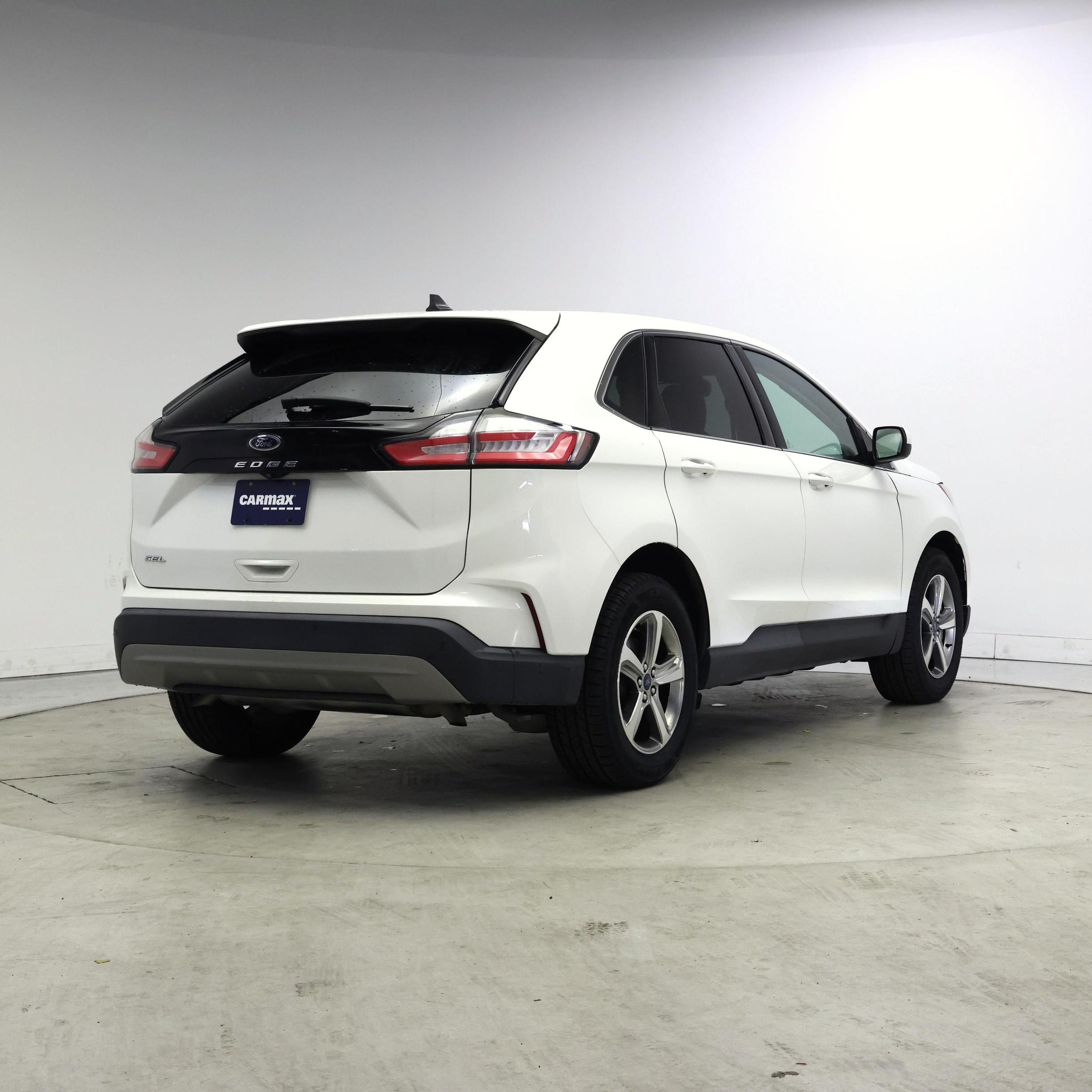 Thumbnail: 2021 Ford Edge - 8