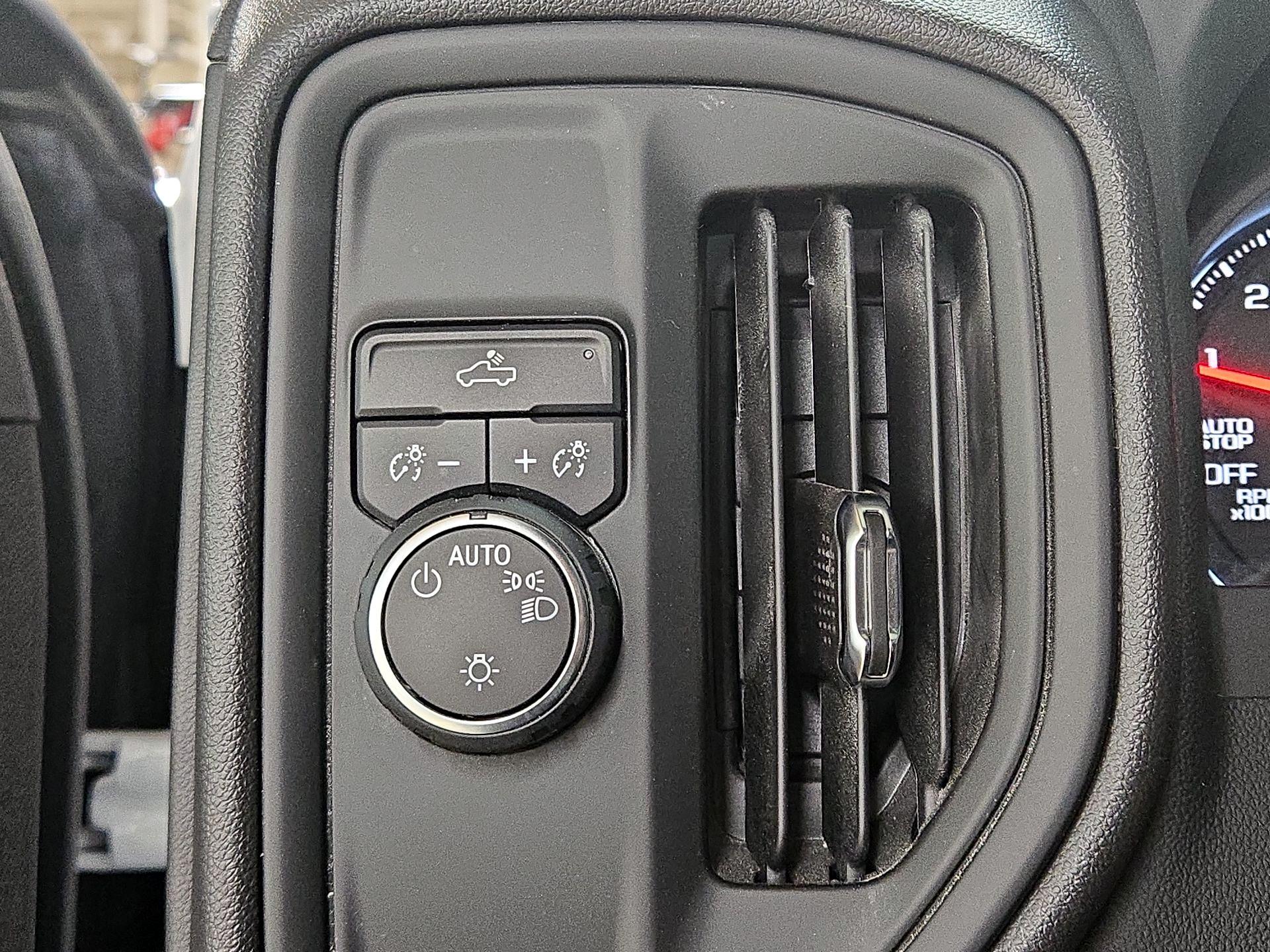 Thumbnail: 2025 Chevrolet Silverado 1500 - 13