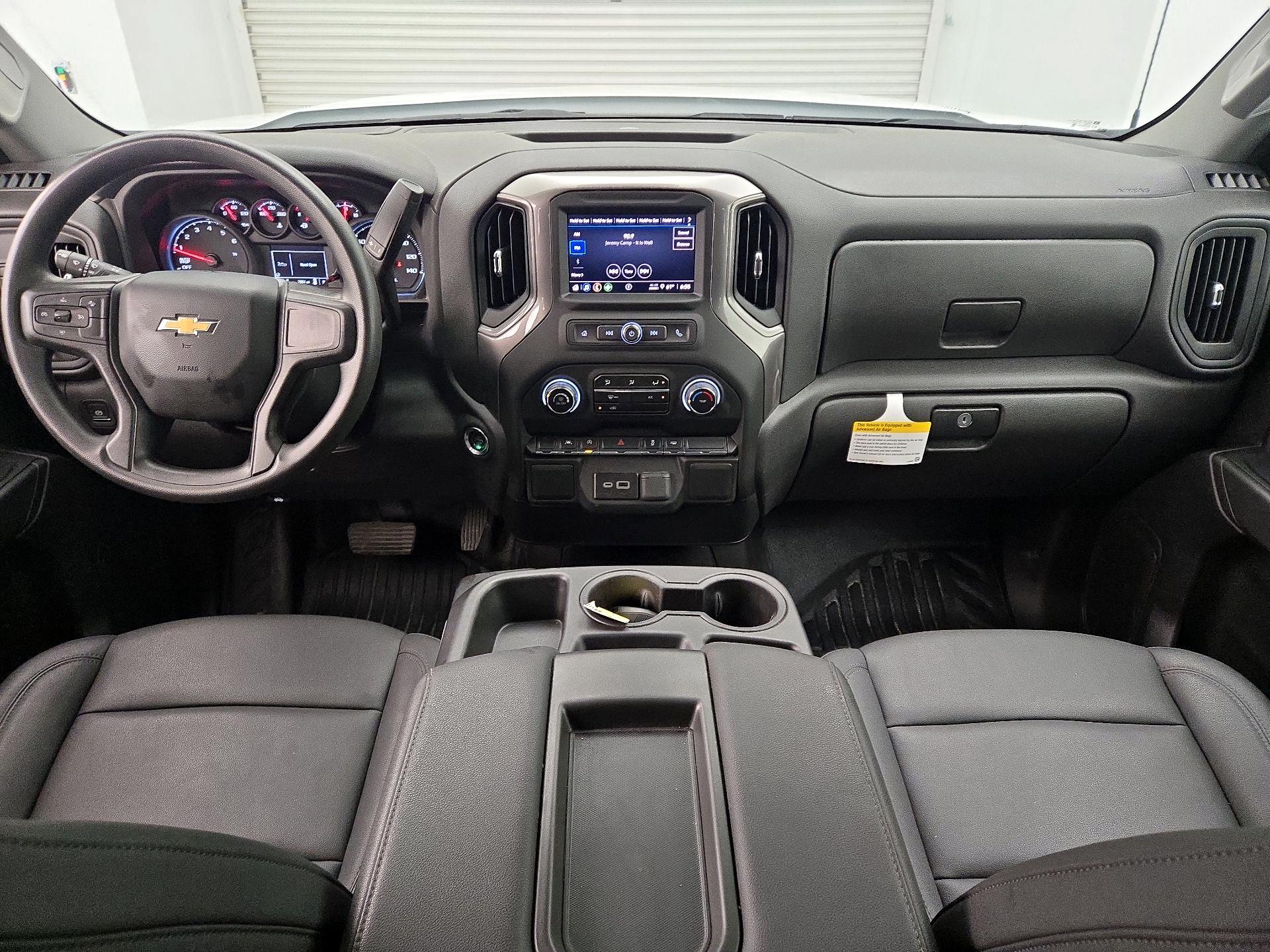 Thumbnail: 2025 Chevrolet Silverado 1500 - 9