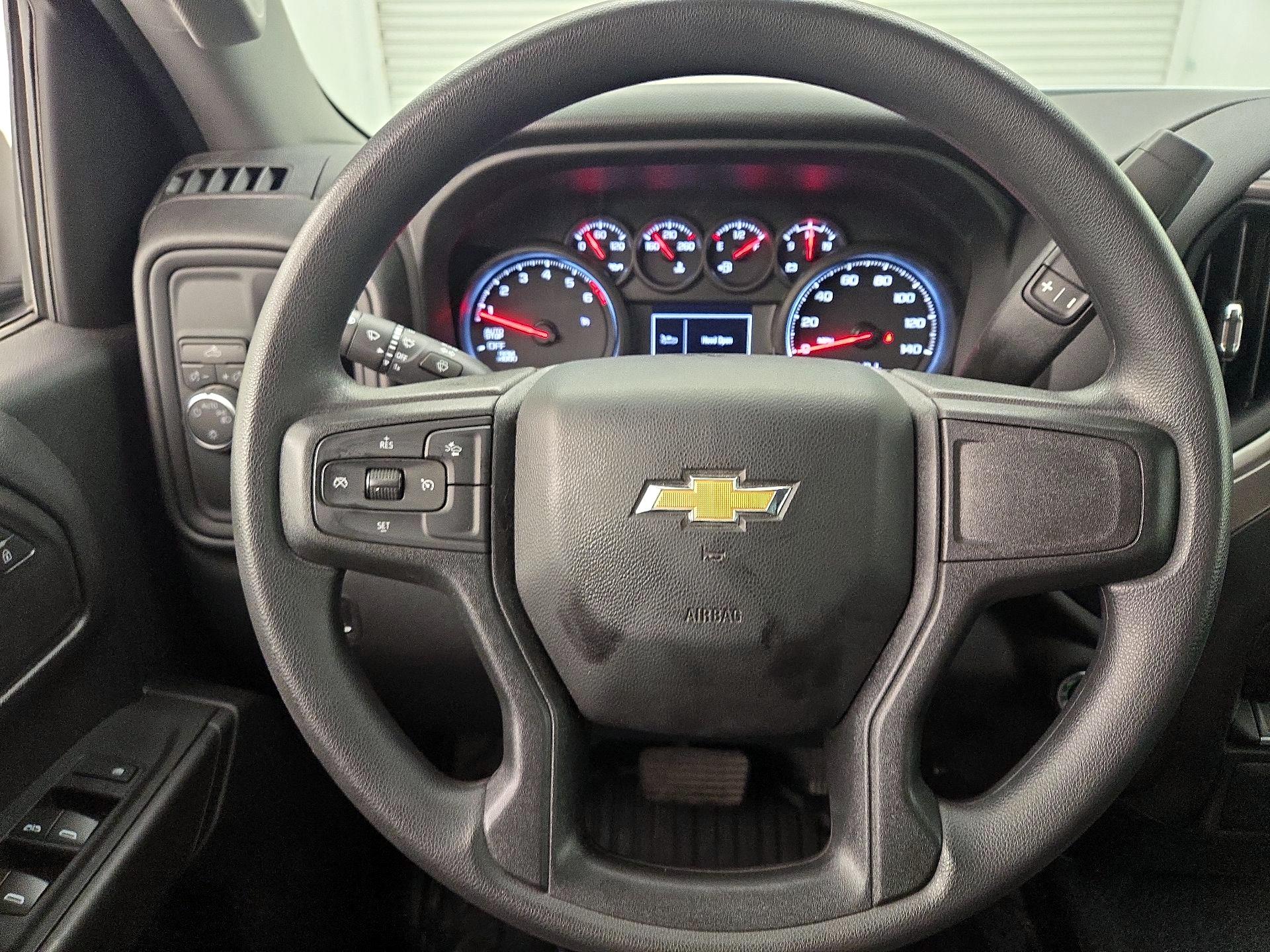 Thumbnail: 2025 Chevrolet Silverado 1500 - 10