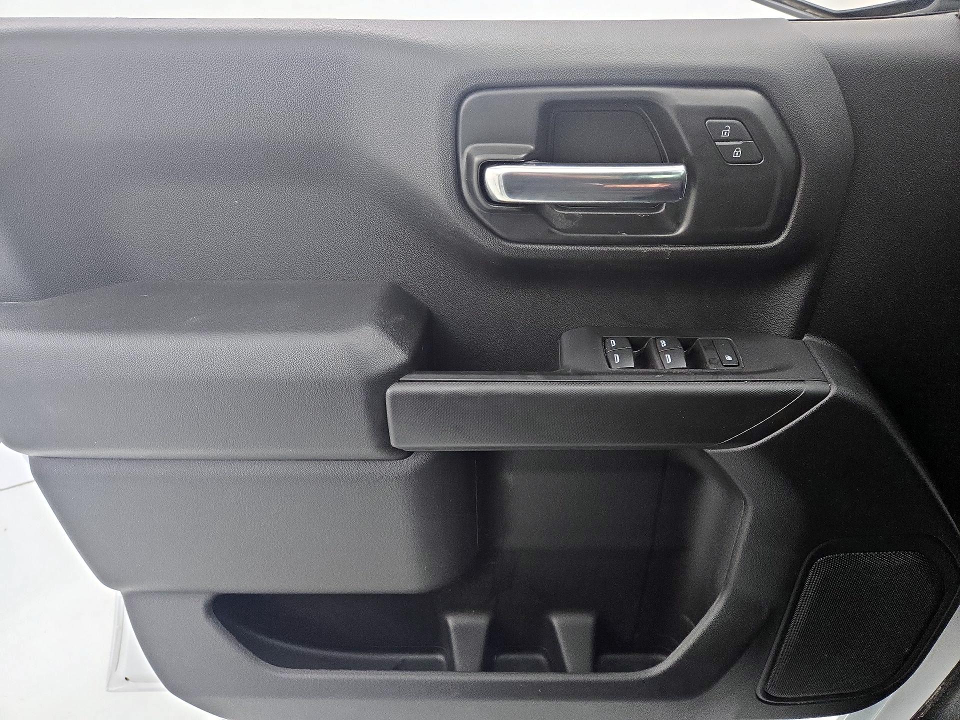 Thumbnail: 2025 Chevrolet Silverado 1500 - 12