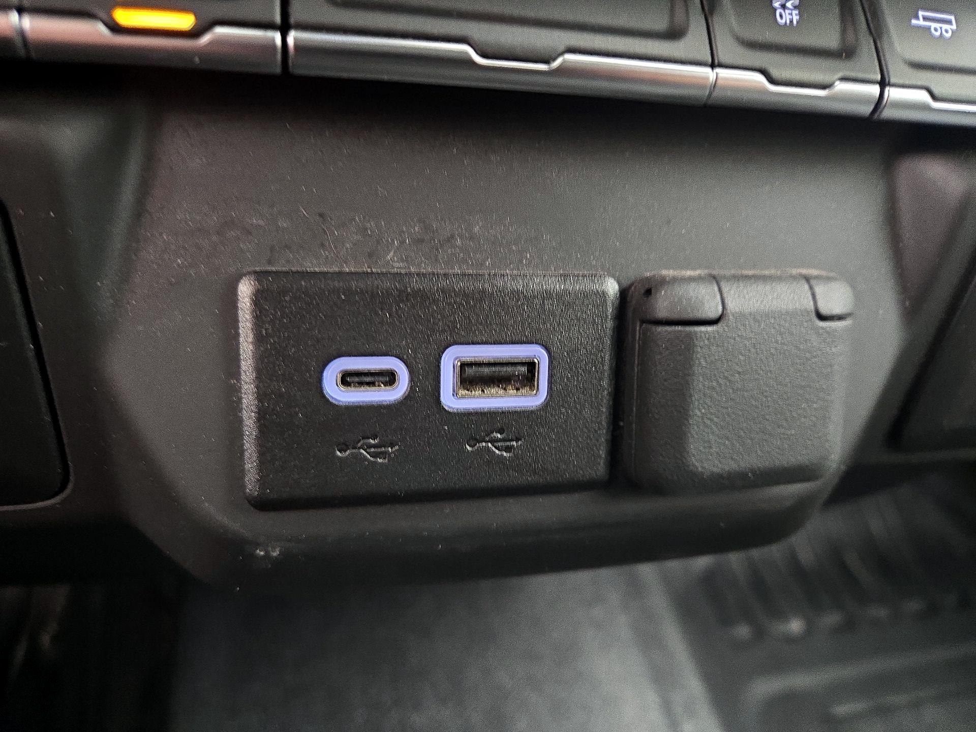 Thumbnail: 2025 Chevrolet Silverado 1500 - 18