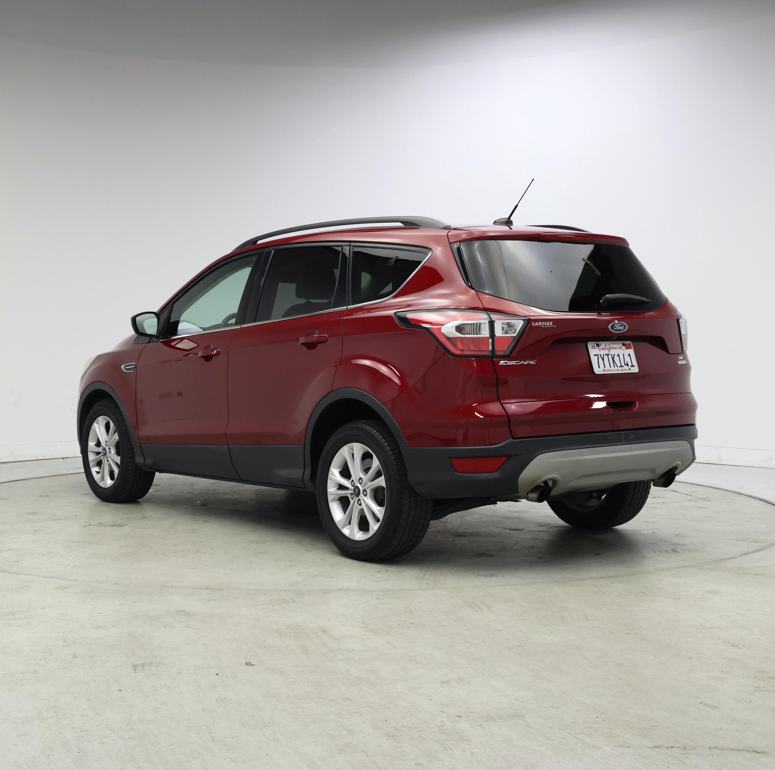 Thumbnail: 2017 Ford Escape - 2