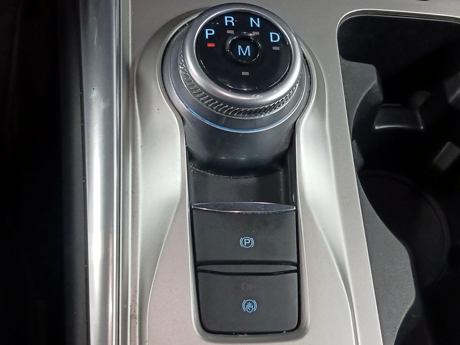 Thumbnail: 2020 Ford Explorer - 17