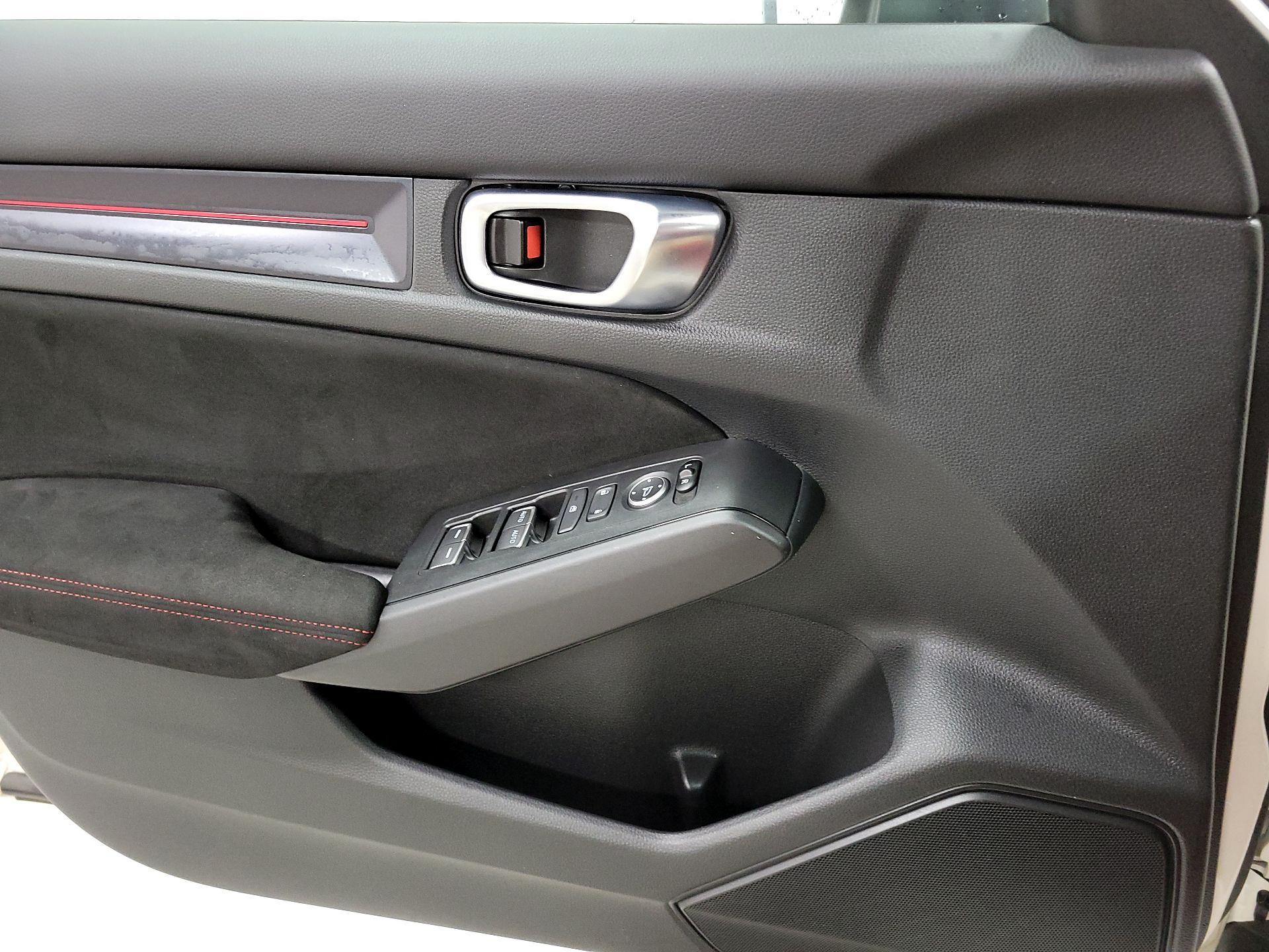 Thumbnail: 2025 Honda Civic - 12