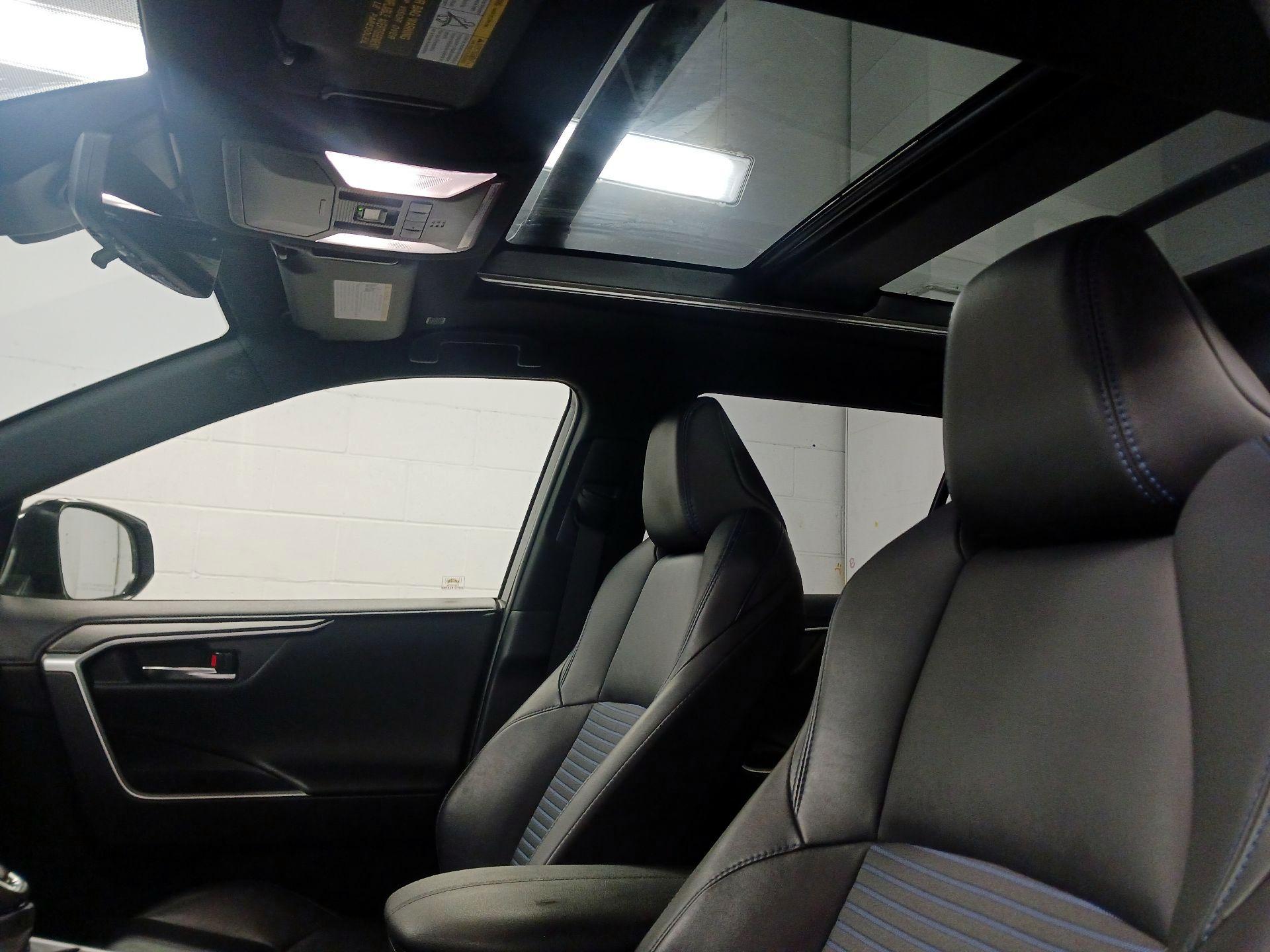 Thumbnail: 2023 Toyota RAV4 - 19