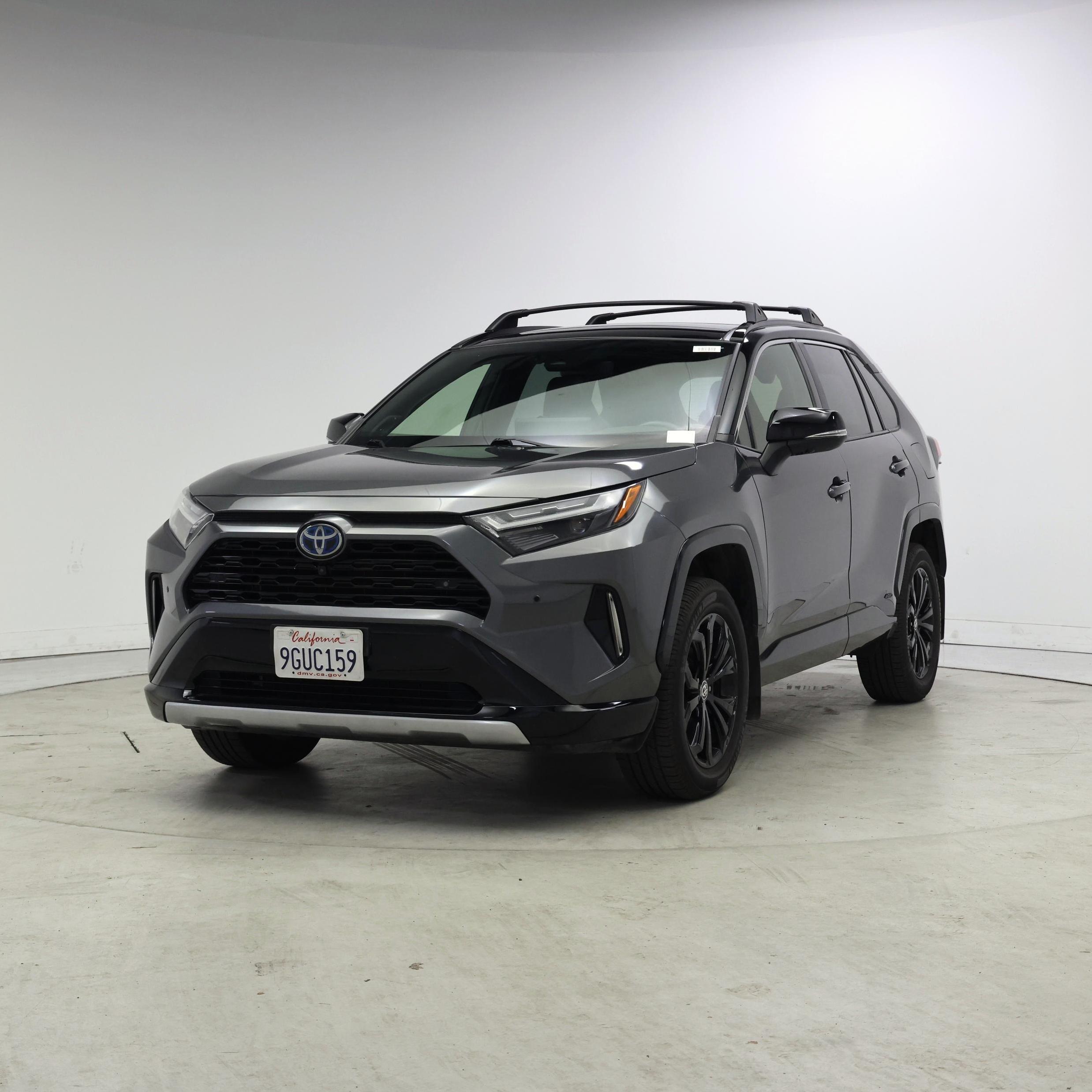 Thumbnail: 2023 Toyota RAV4 - 4