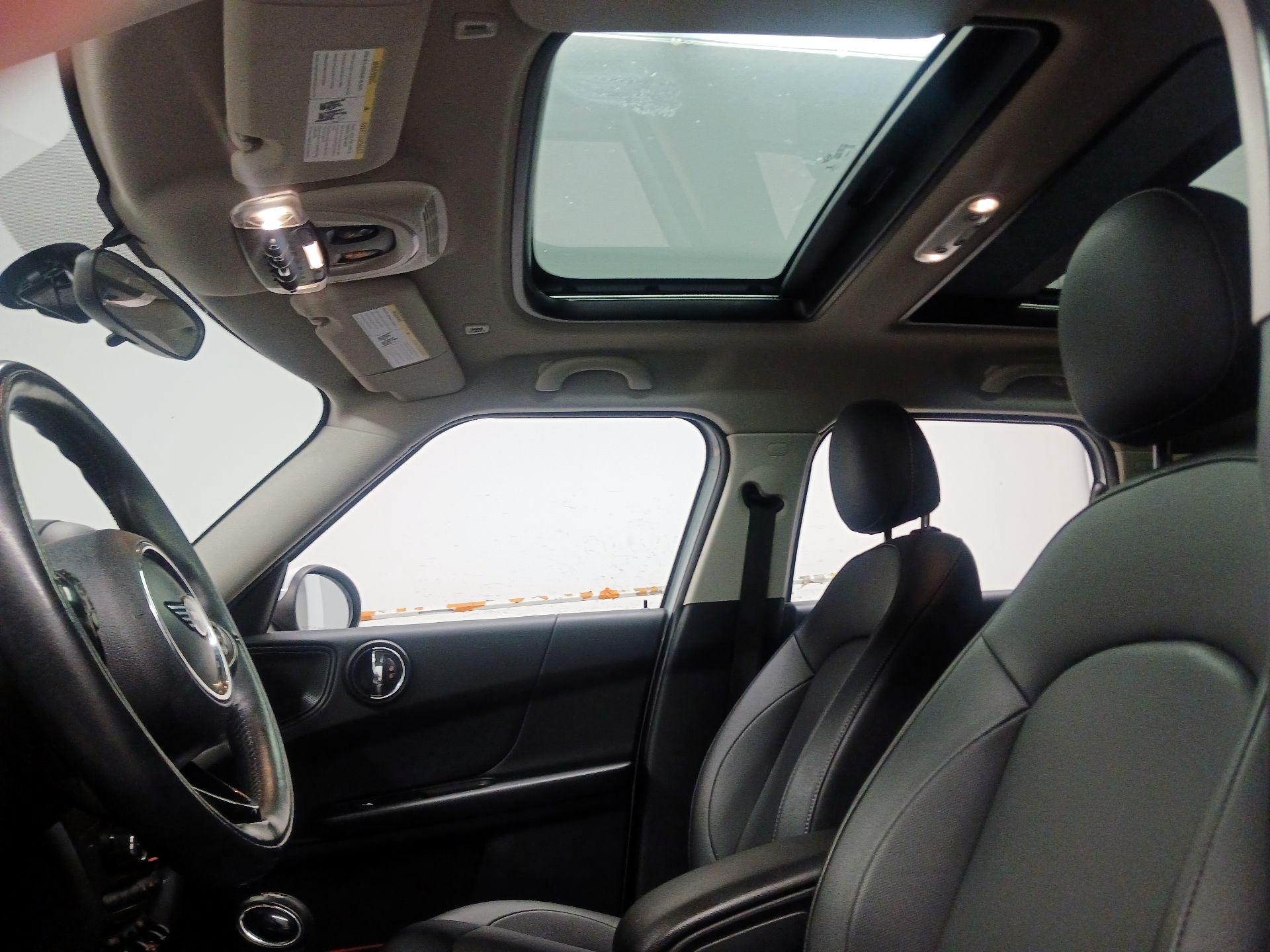 Thumbnail: 2019 MINI Cooper Countryman - 19