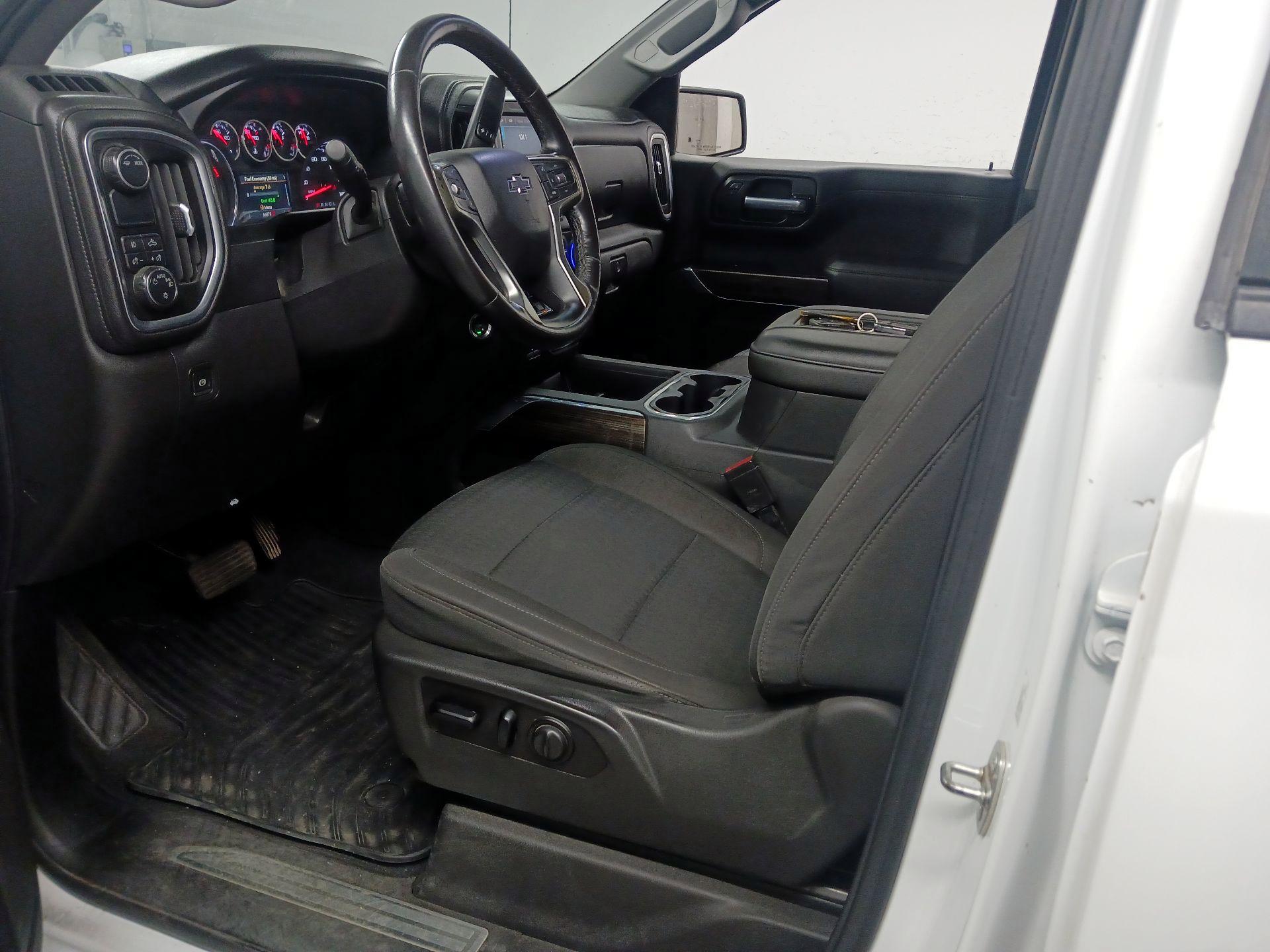 Thumbnail: 2021 Chevrolet Silverado 1500 - 11